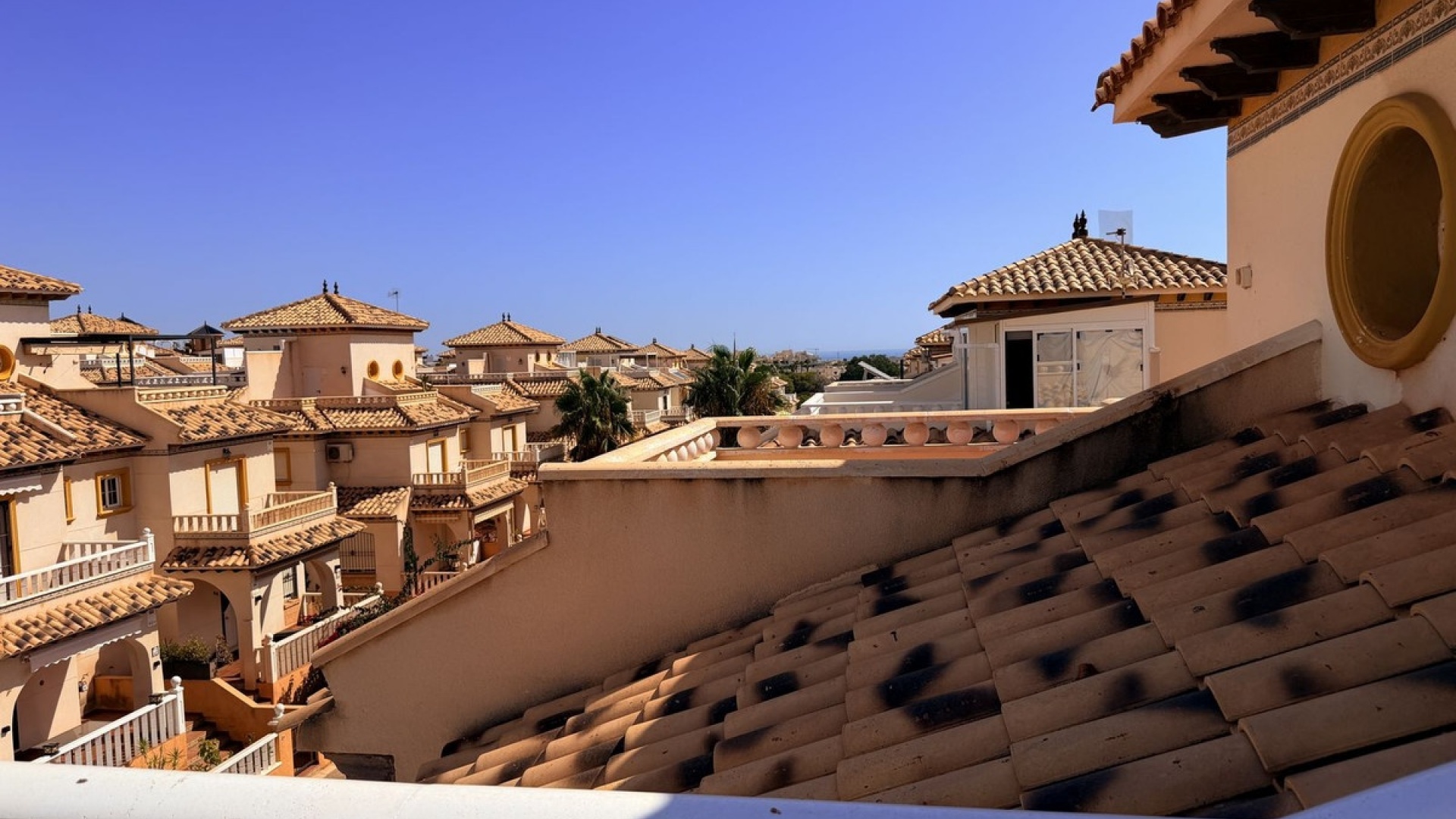 Resale - Villa - Cabo Roig - Costa Blanca South