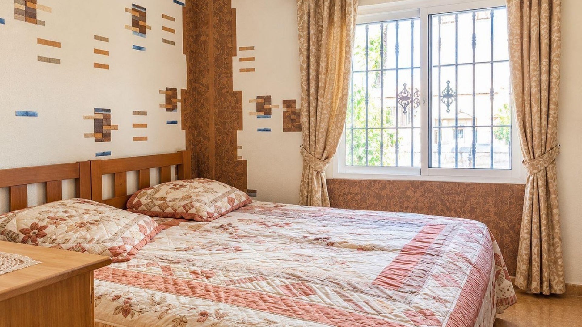Resale - Villa - Cabo Roig - Costa Blanca South