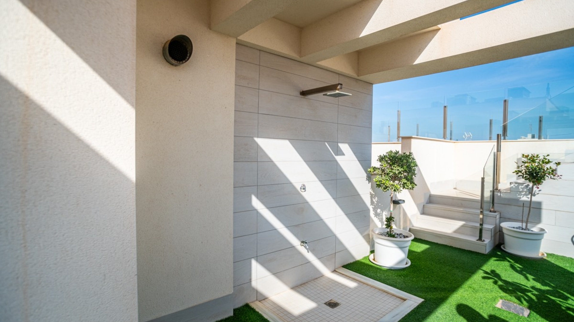 Resale - Villa - Cabo Roig - la regia