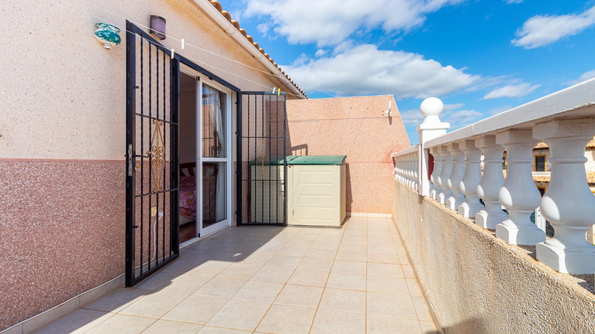 Resale - Villa - Cabo Roig - la regia