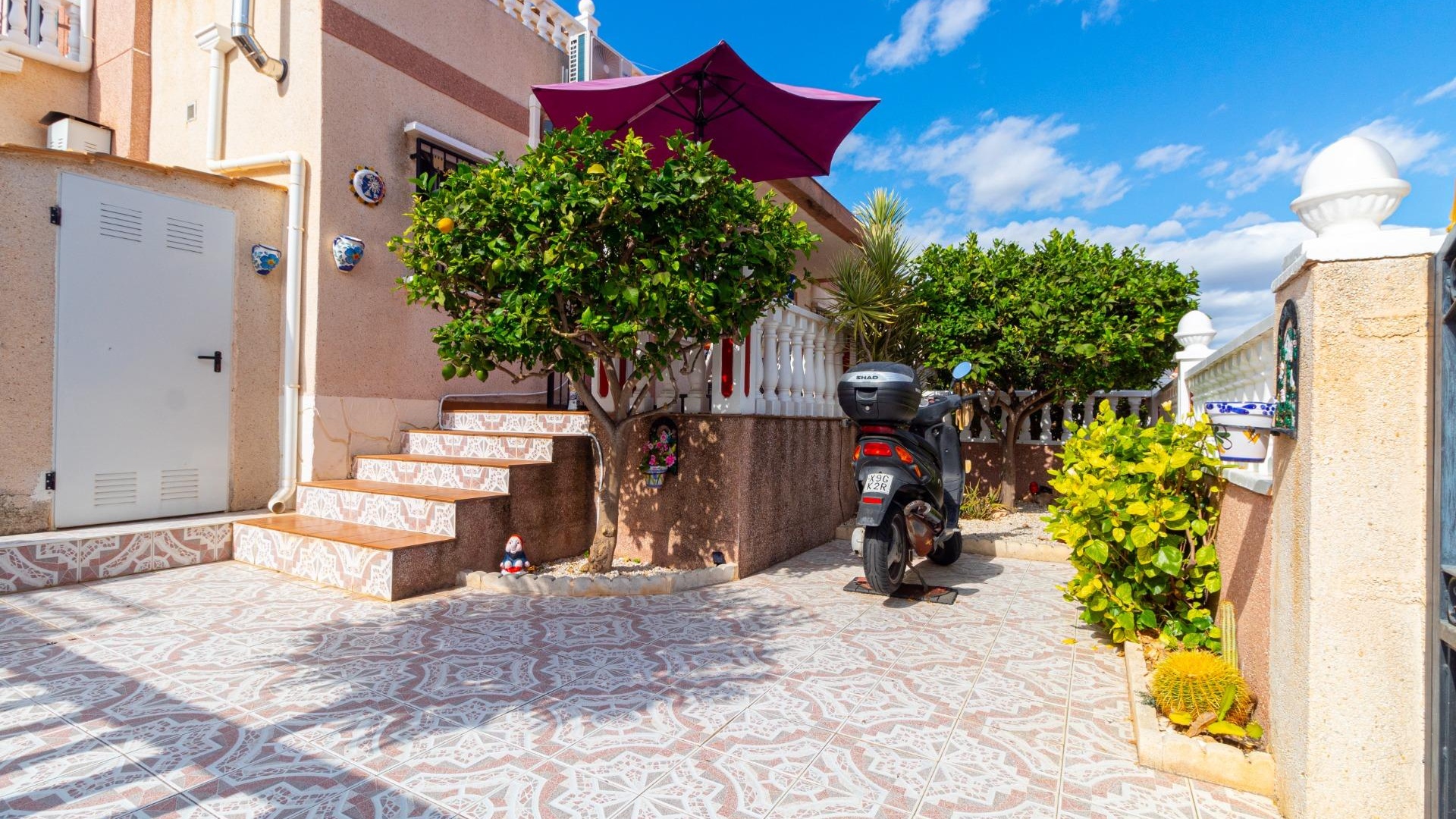 Resale - Villa - Cabo Roig - la regia