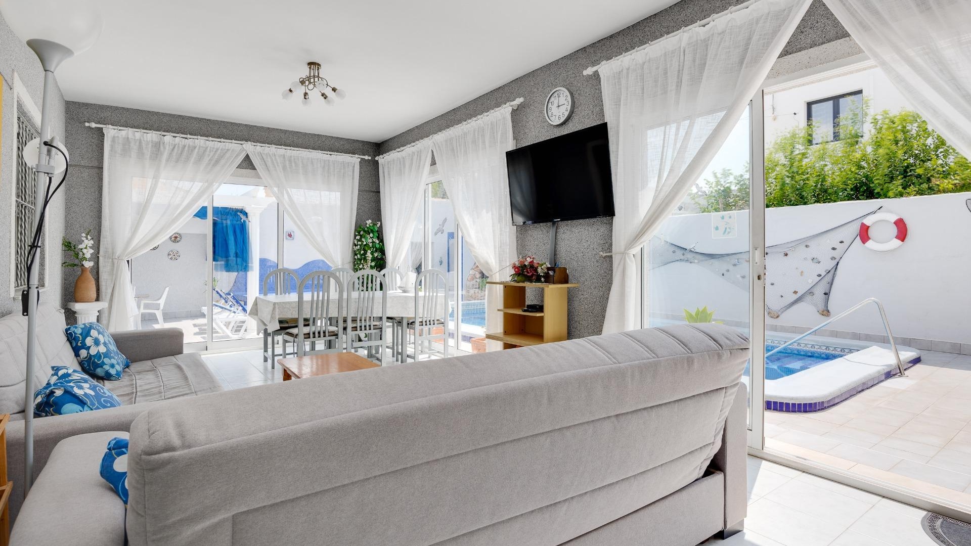 Resale - Villa - Cabo Roig - la regia