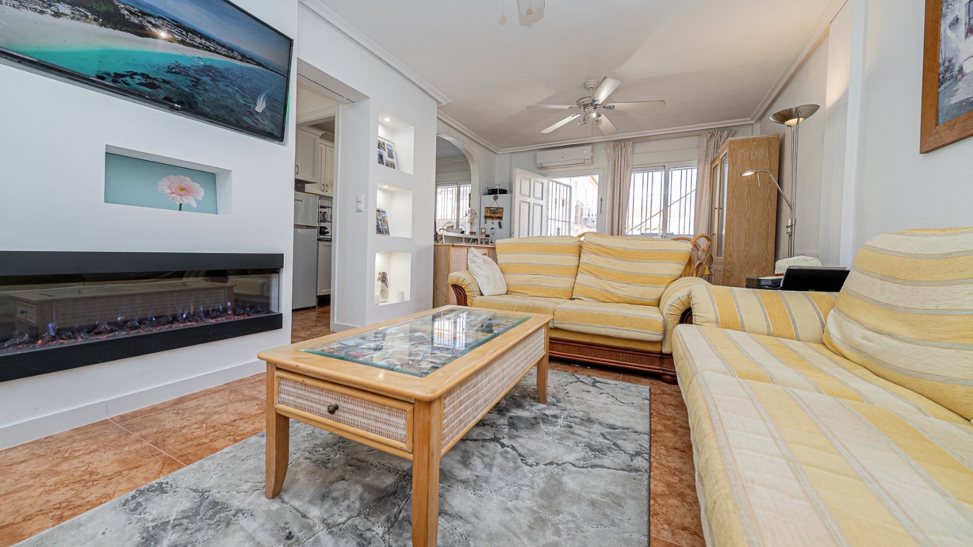 Resale - Villa - Cabo Roig - la regia