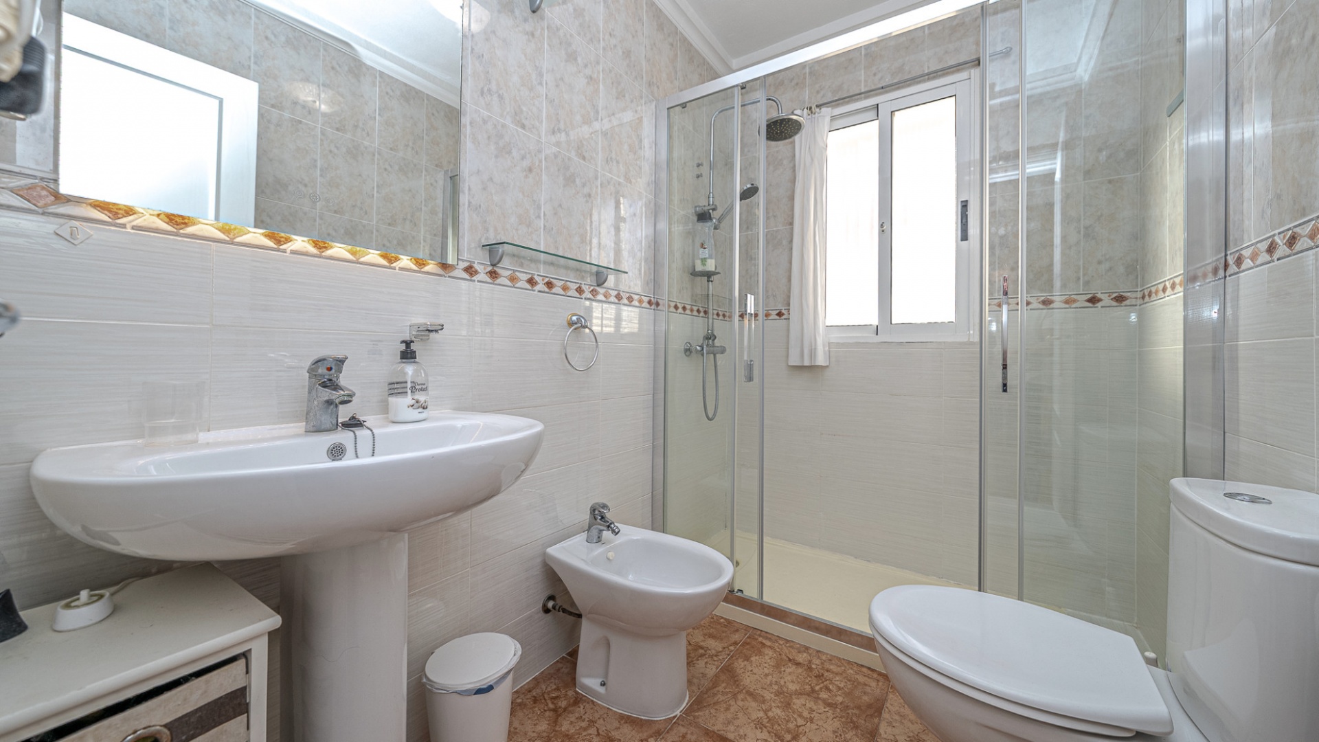 Resale - Villa - Cabo Roig - la regia