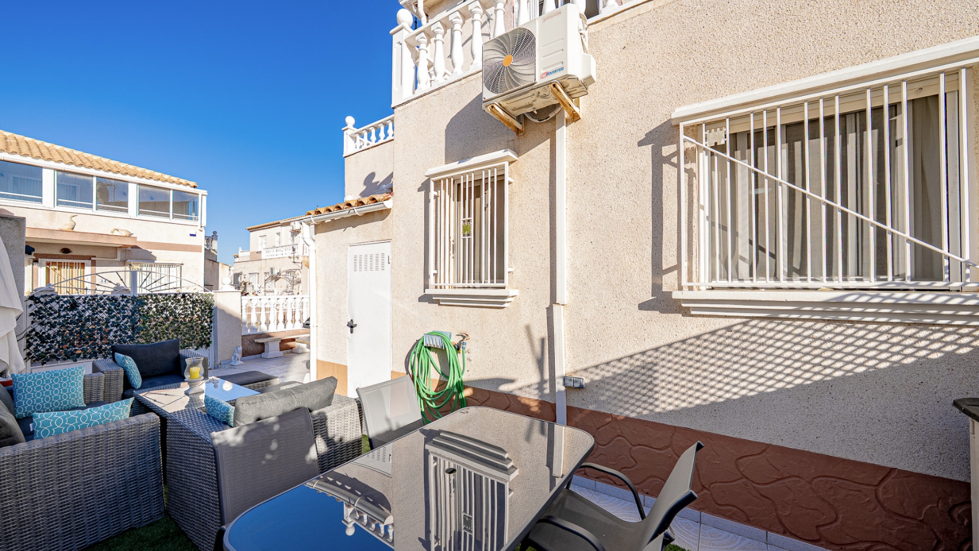 Resale - Villa - Cabo Roig - la regia