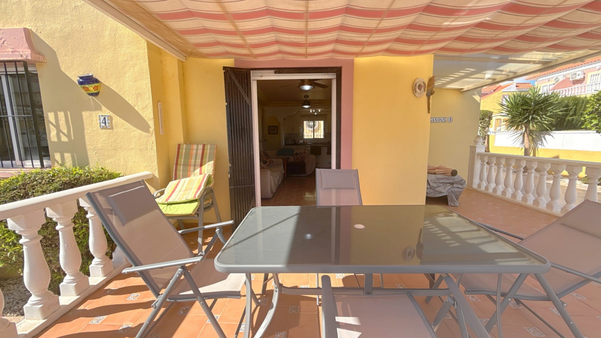 Resale - Villa - Cabo Roig - la regia