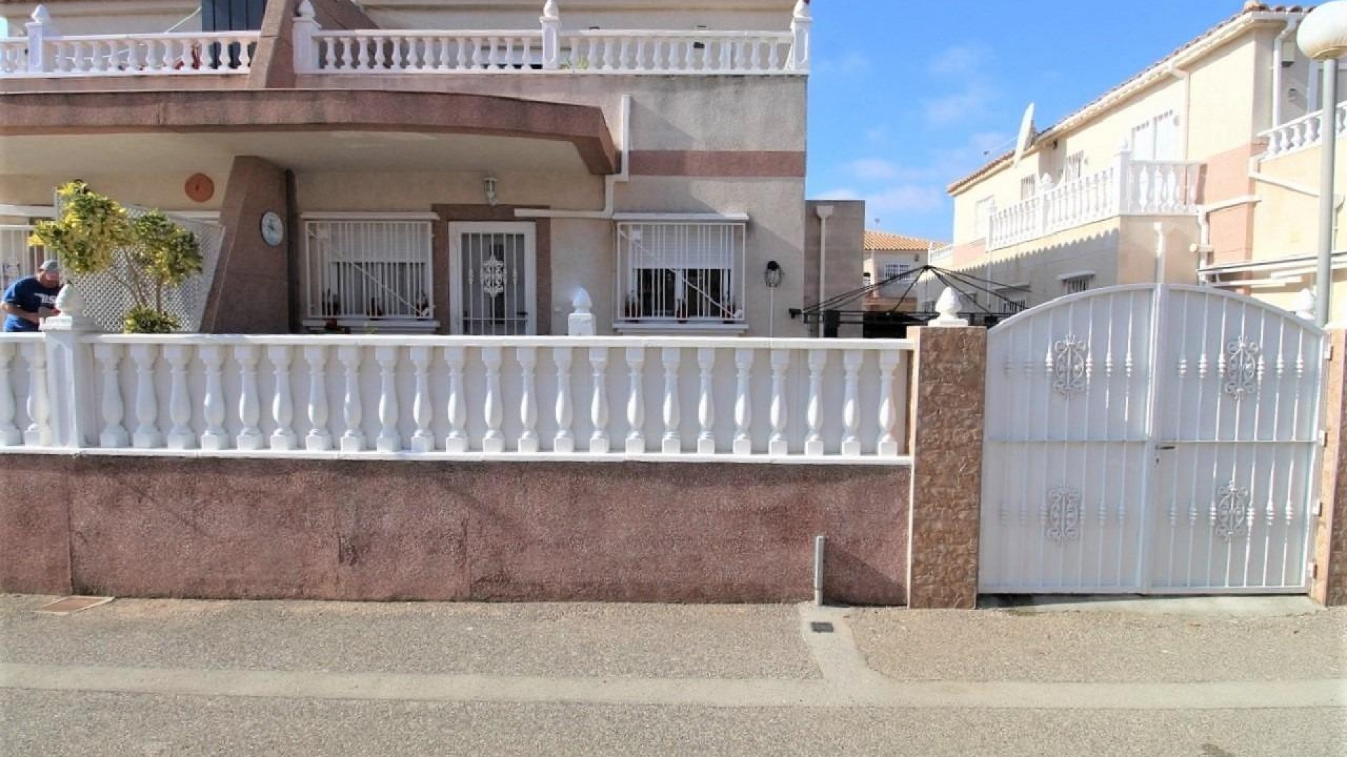 Resale - Villa - Cabo Roig - la regia