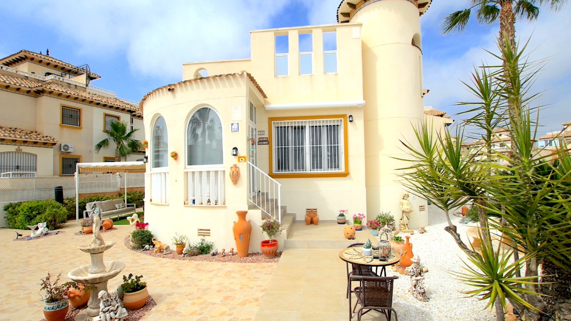 Resale - Villa - Cabo Roig - Lomas de Cabo Roig