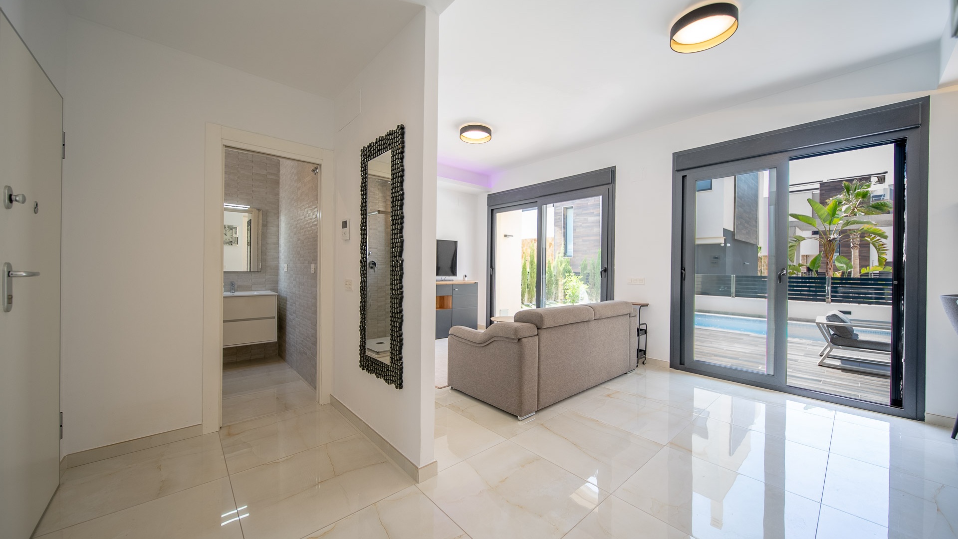 Resale - Villa - Cabo Roig - Lomas de Cabo Roig