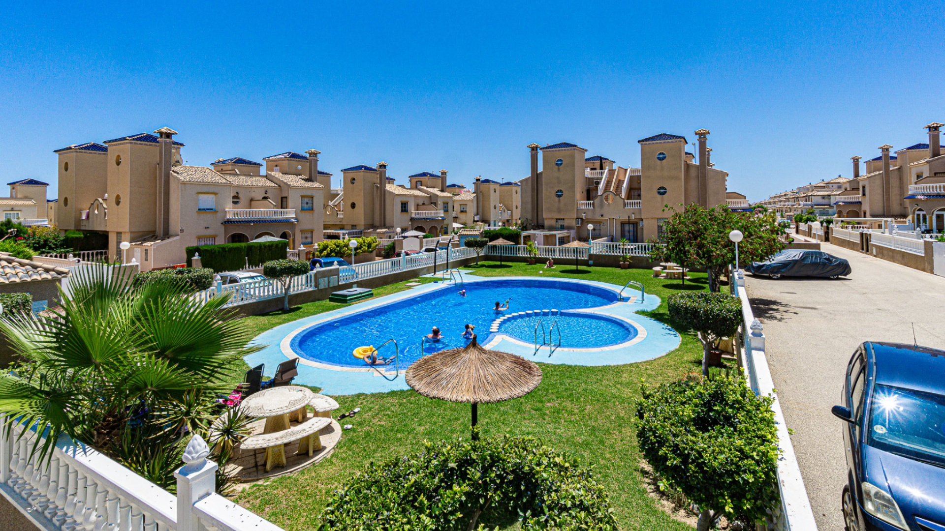 Resale - Villa - Cabo Roig - Lomas de Cabo Roig