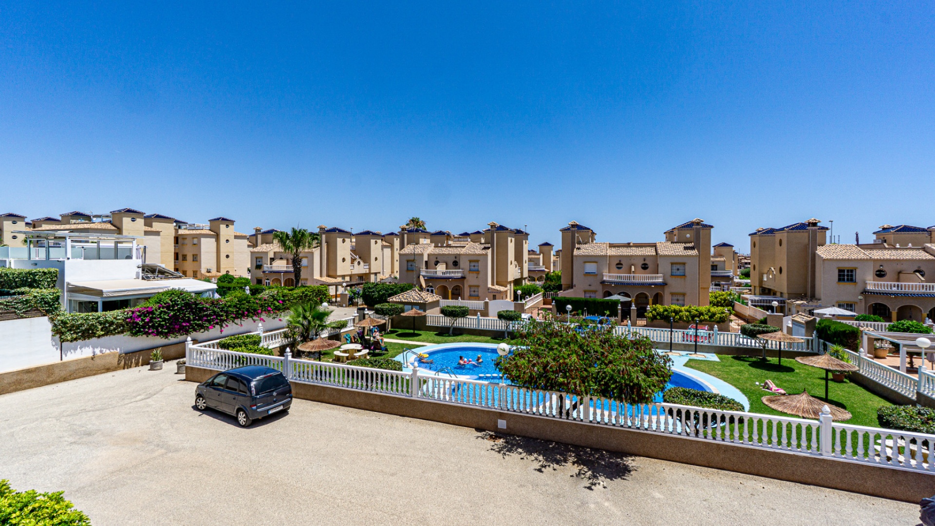 Resale - Villa - Cabo Roig - Lomas de Cabo Roig