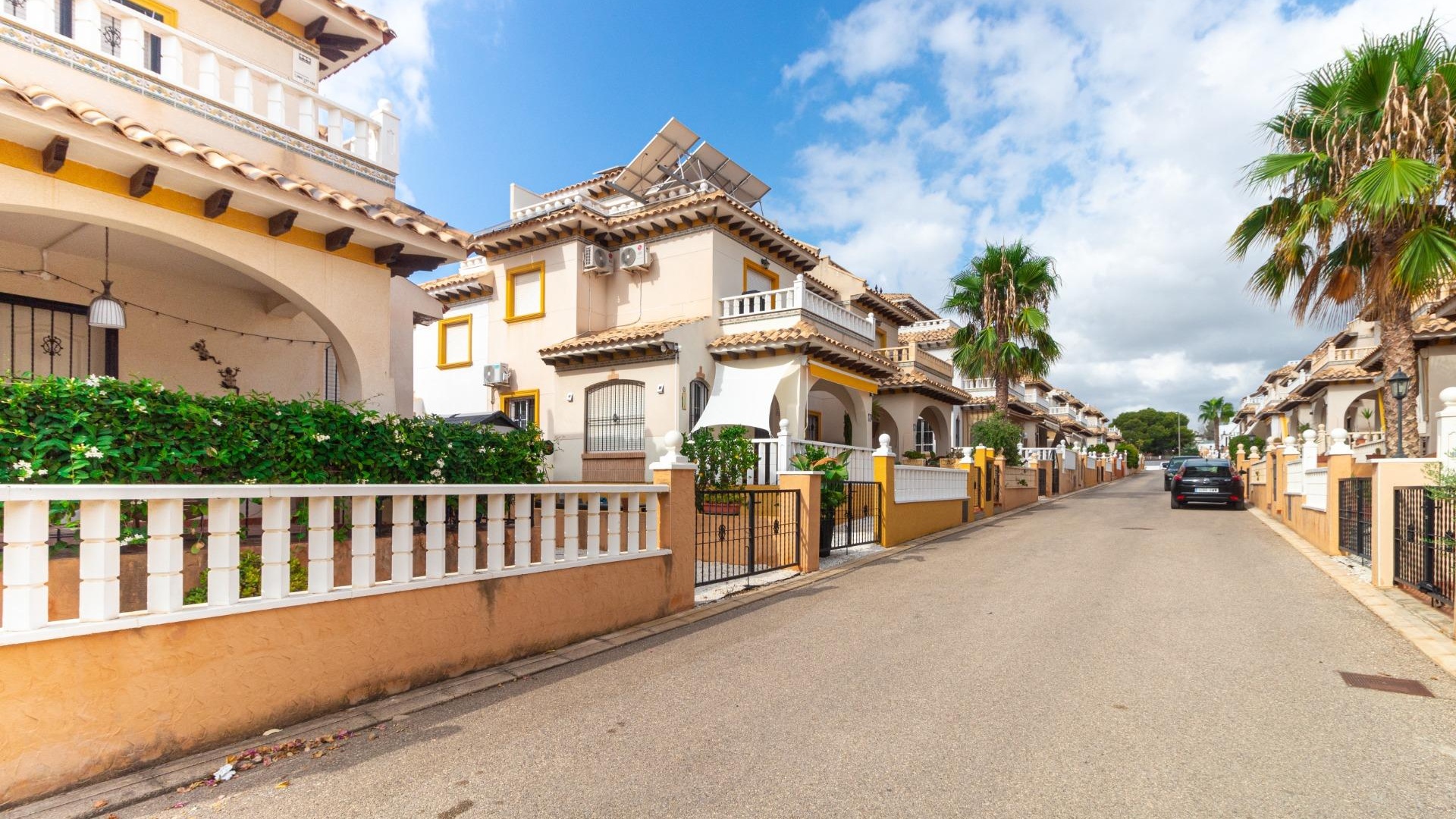 Resale - Villa - Cabo Roig - Lomas de Cabo Roig