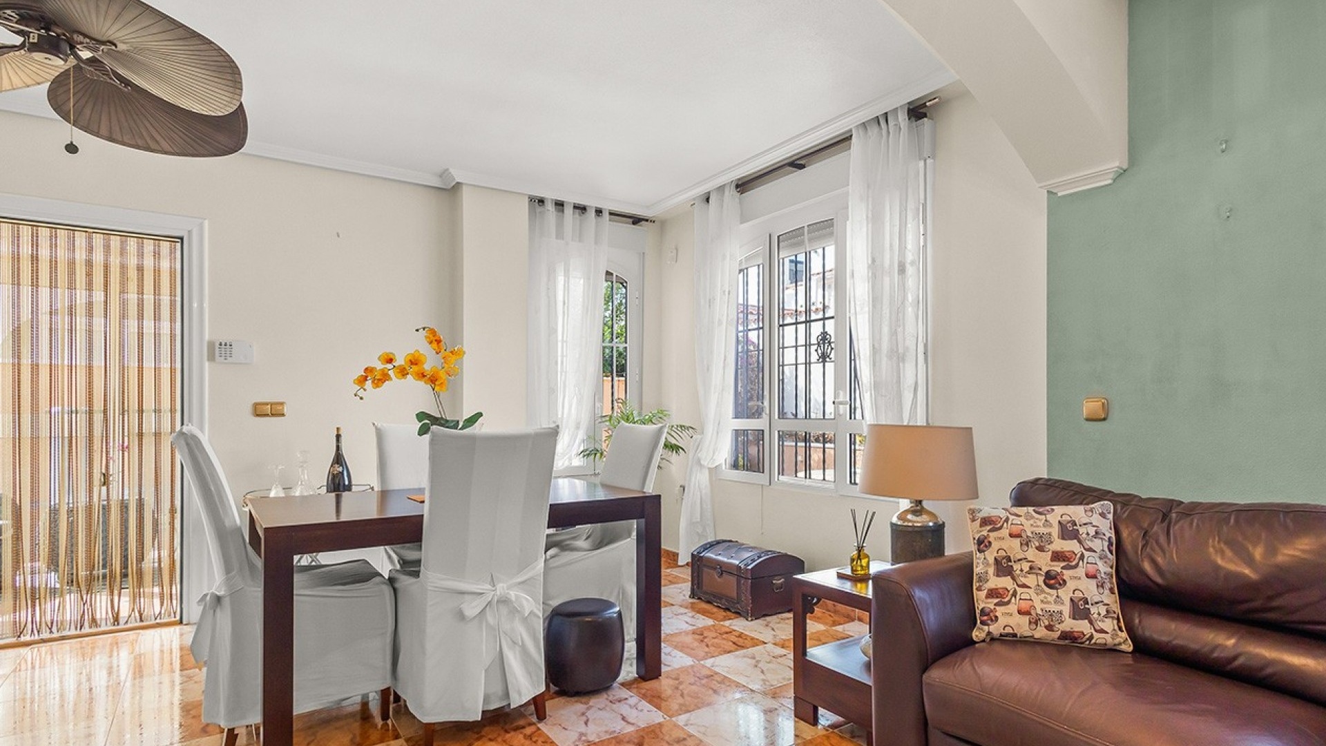 Resale - Villa - Cabo Roig - Lomas de Cabo Roig