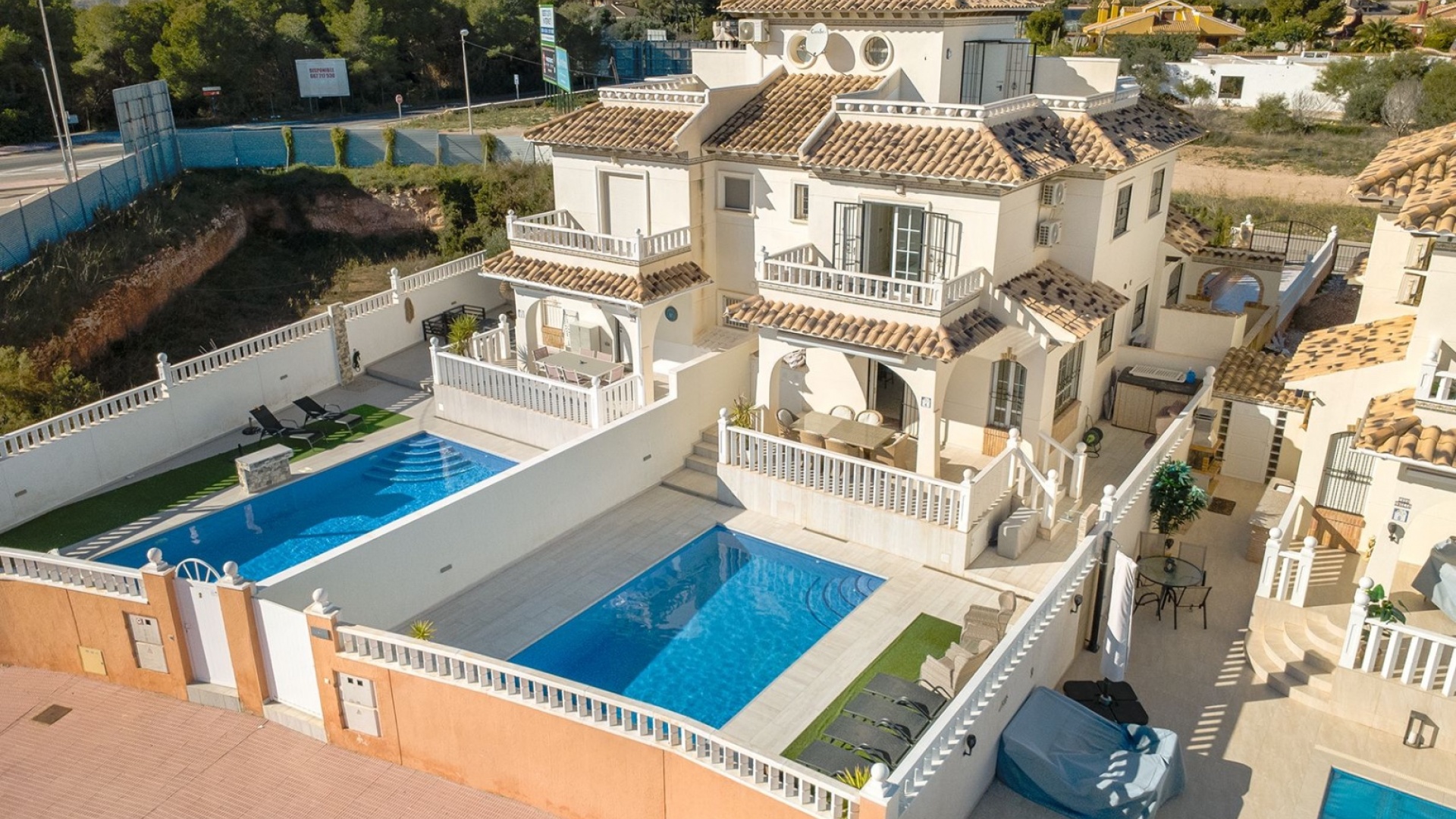 Resale - Villa - Cabo Roig - Lomas de Cabo Roig