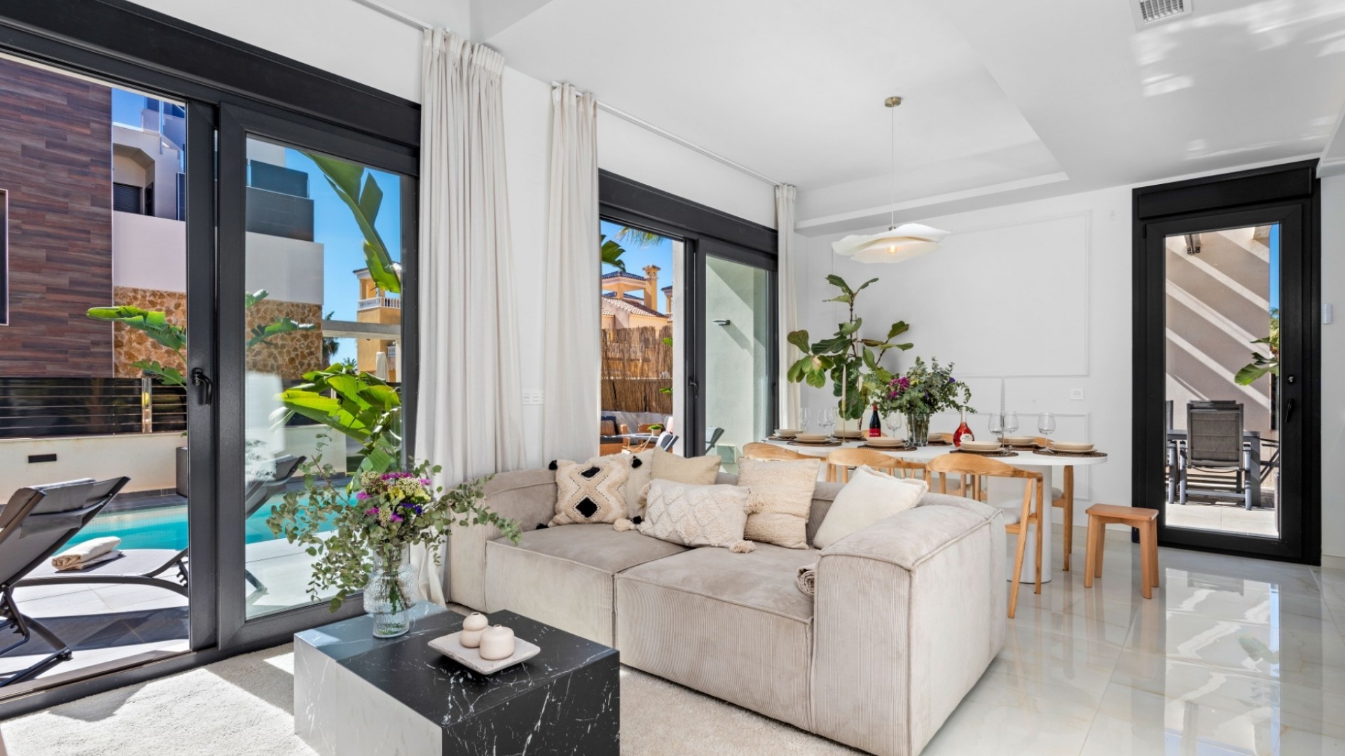 Resale - Villa - Cabo Roig - Lomas de Cabo Roig