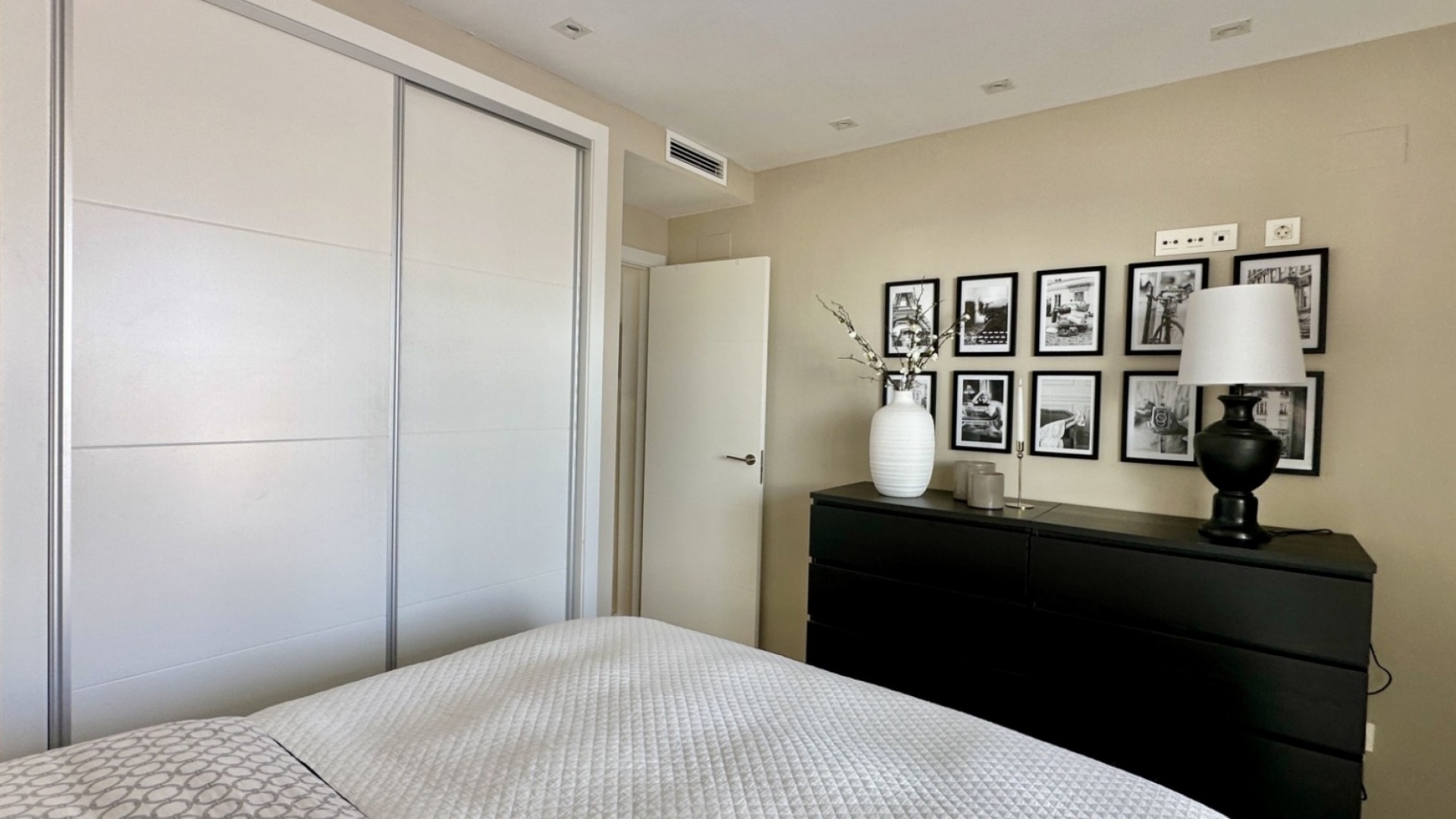 Resale - Villa - Cabo Roig - Lomas de Cabo Roig