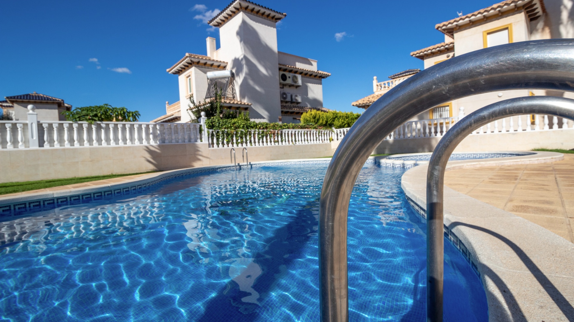 Resale - Villa - Cabo Roig - san jose
