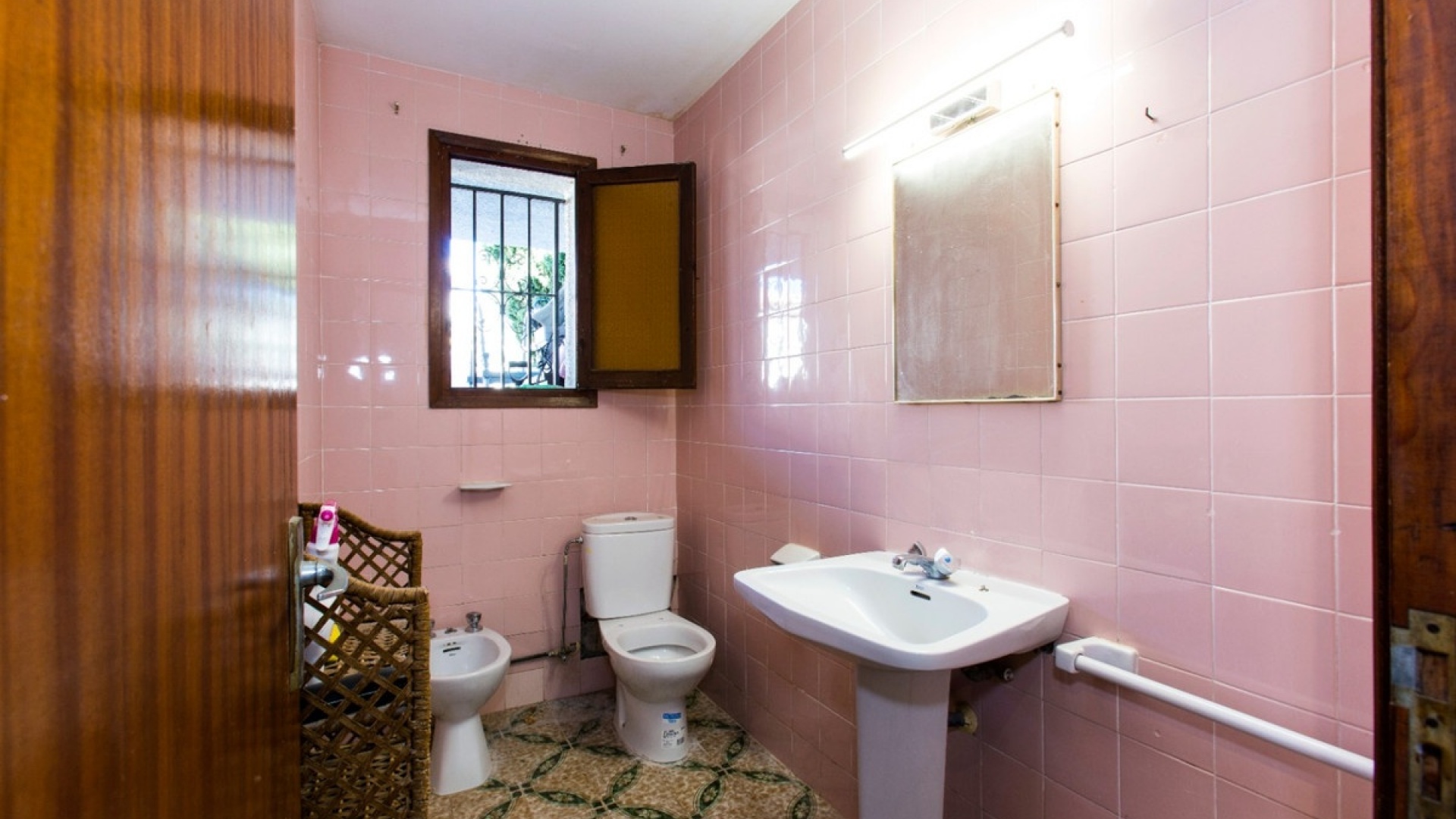 Resale - Villa - Calpe - Calpe Centro