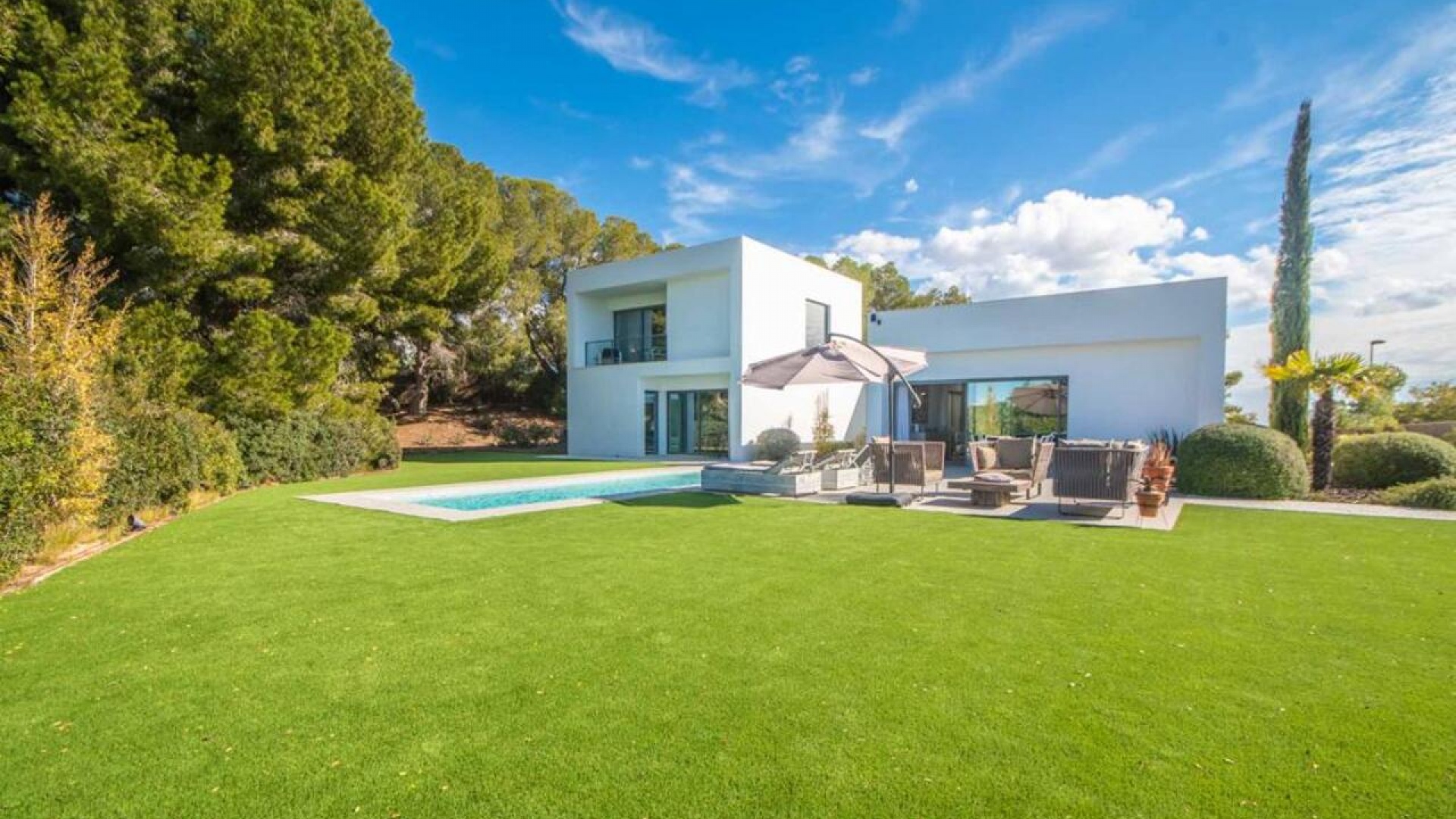 Resale - Villa - Campoamor - Las Colinas Golf Club