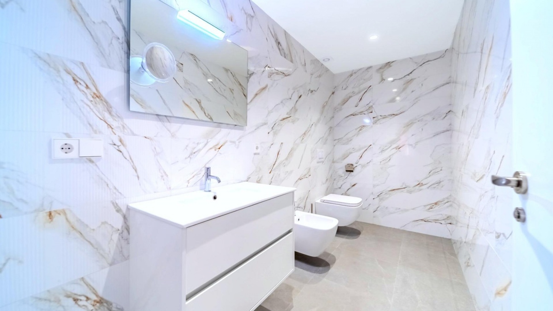 Resale - Villa - Campoamor - Las Colinas Golf Resort