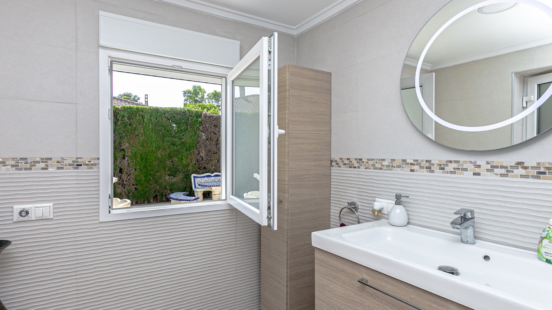 Resale - Villa - Campoamor - lomas de don juan