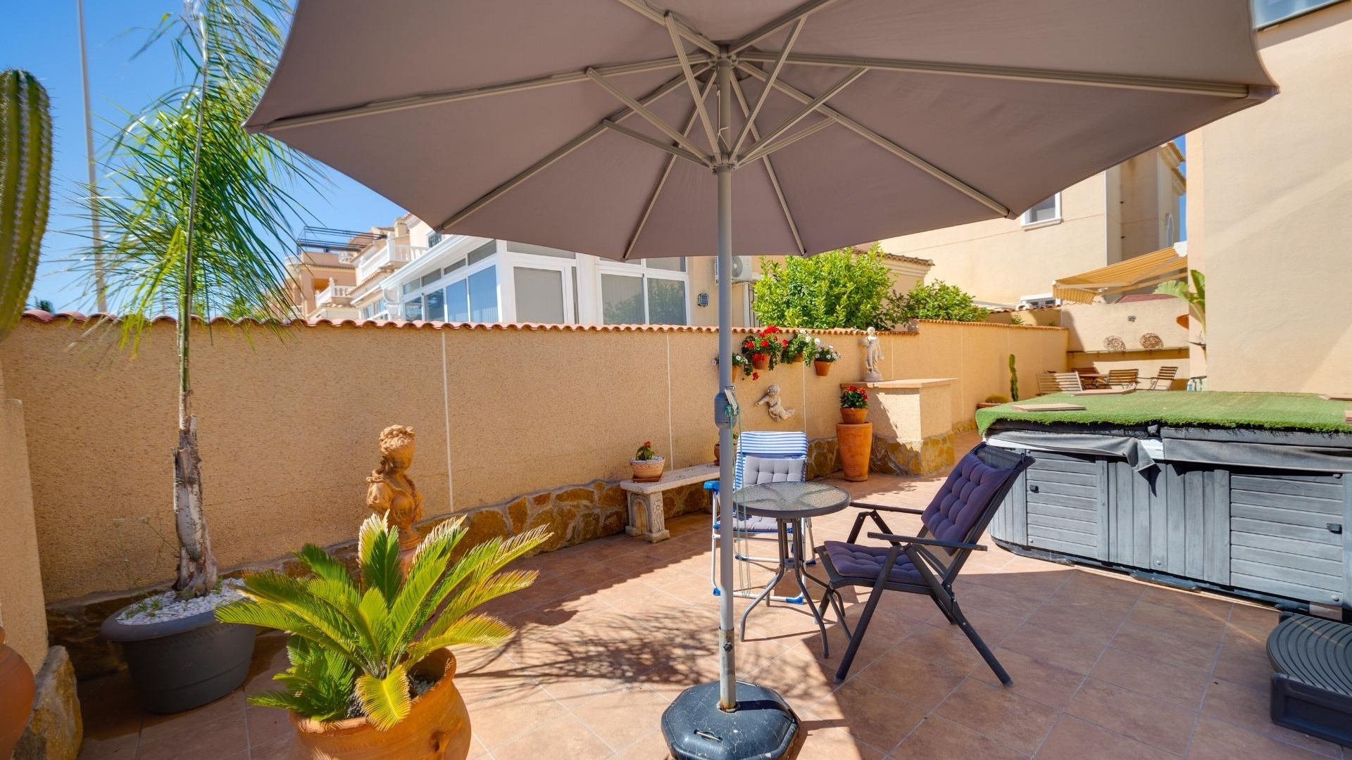 Resale - Villa - Campoamor - lomas de don juan
