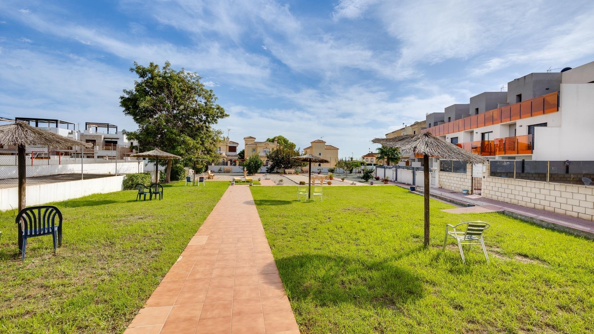 Resale - Villa - Campoamor - lomas de don juan