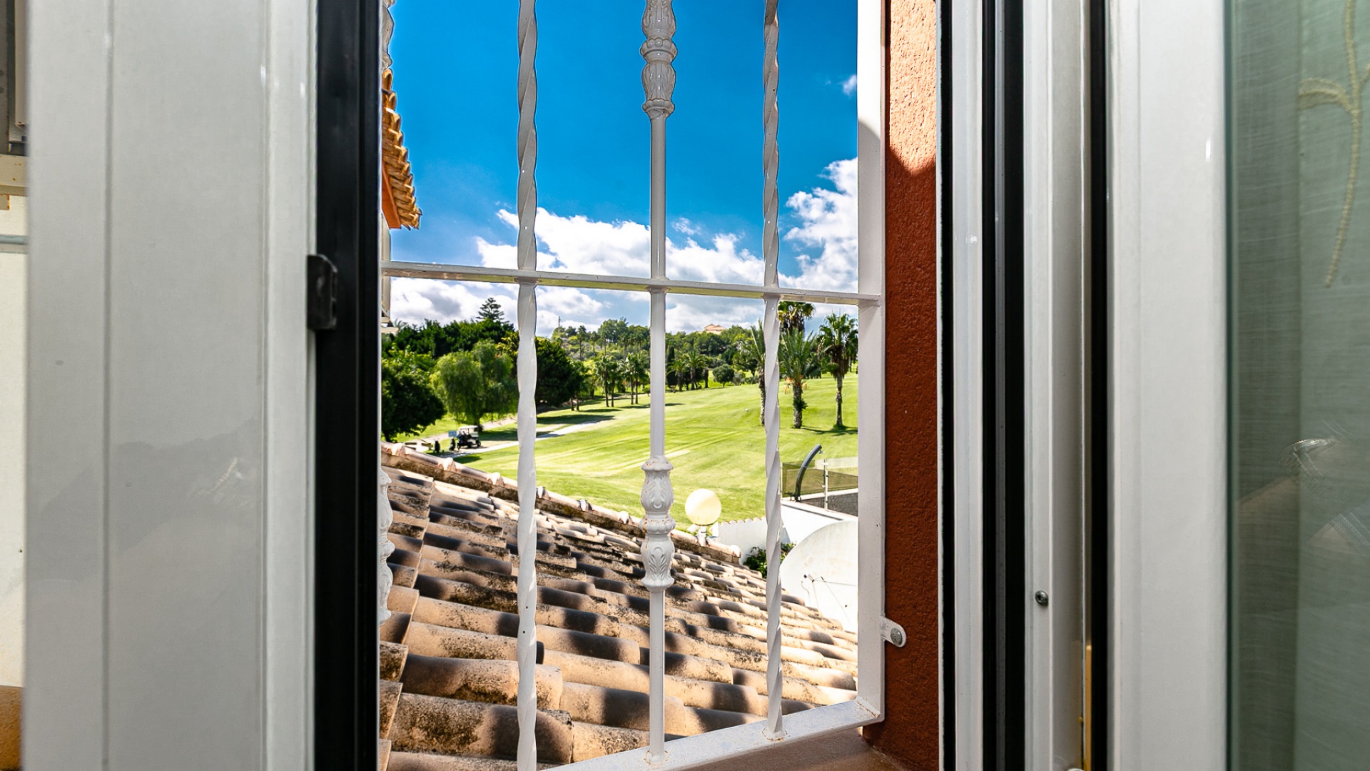 Resale - Villa - Campoamor