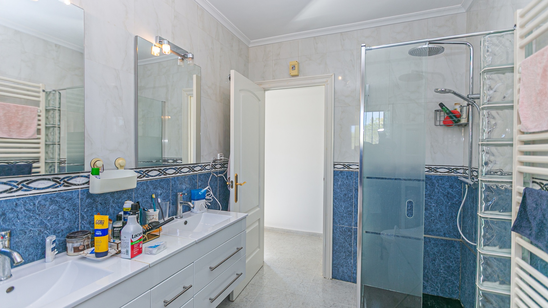 Resale - Villa - Campoamor