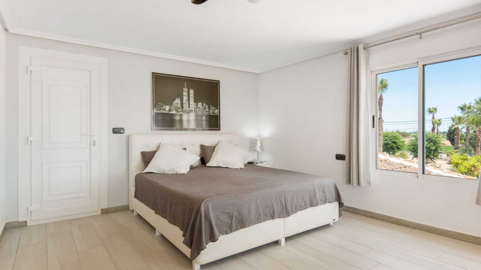 Resale - Villa - Catral