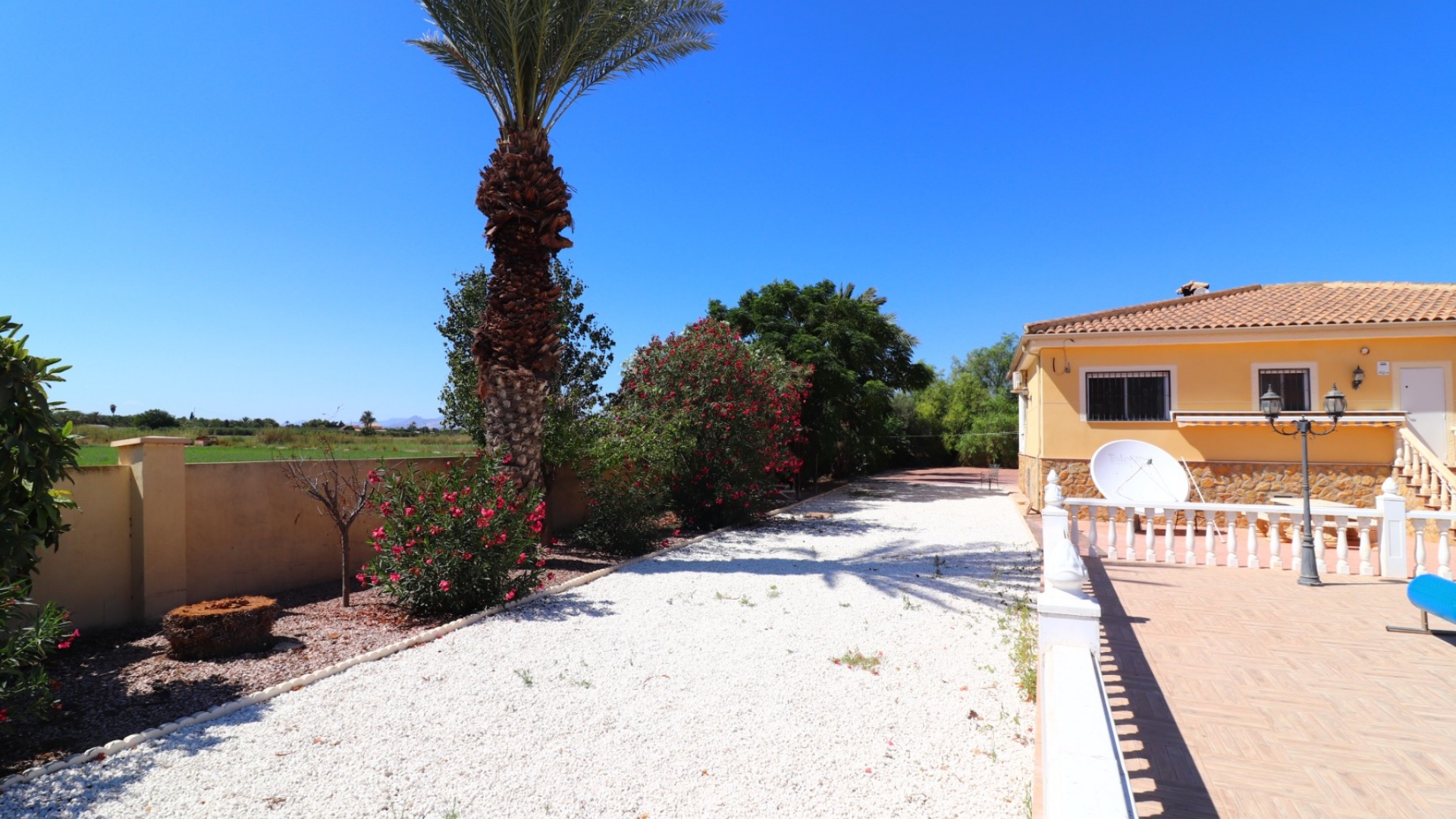 Resale - Villa - Catral