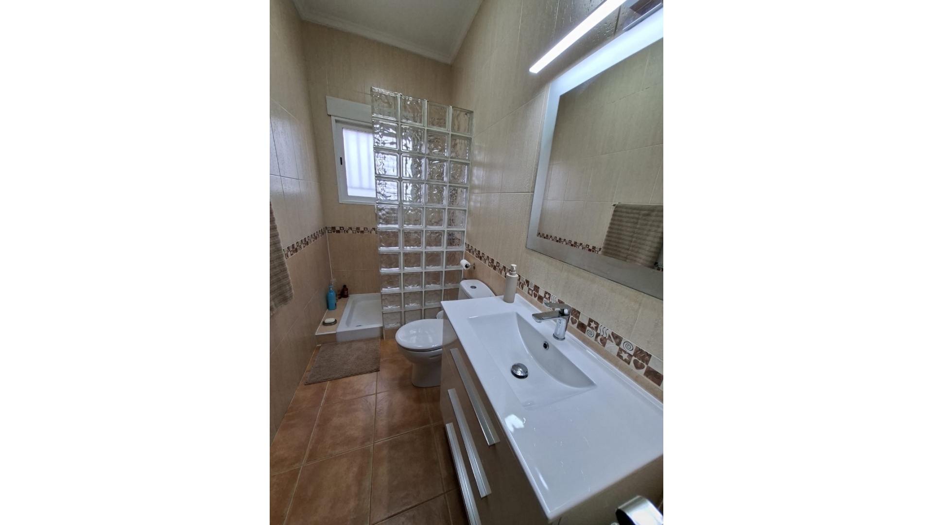 Resale - Villa - Catral