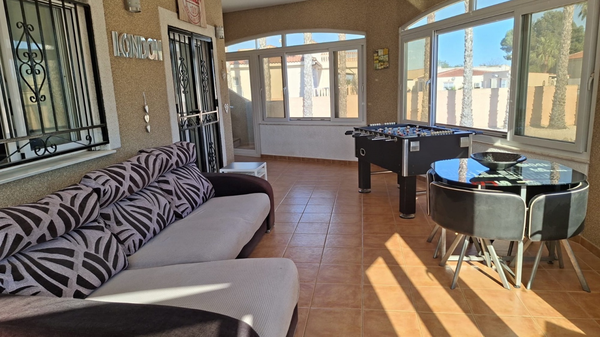 Resale - Villa - Catral