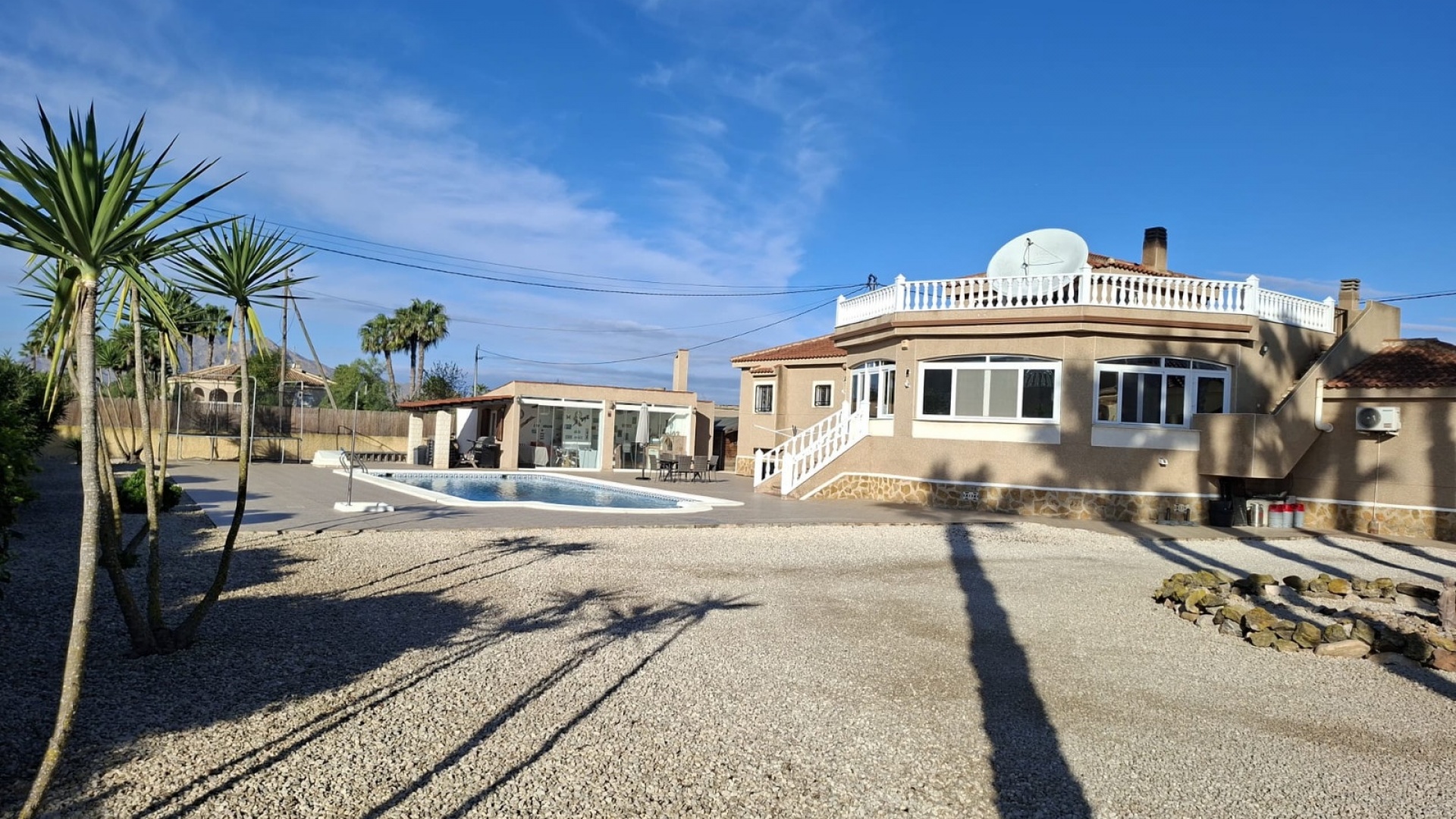 Resale - Villa - Catral