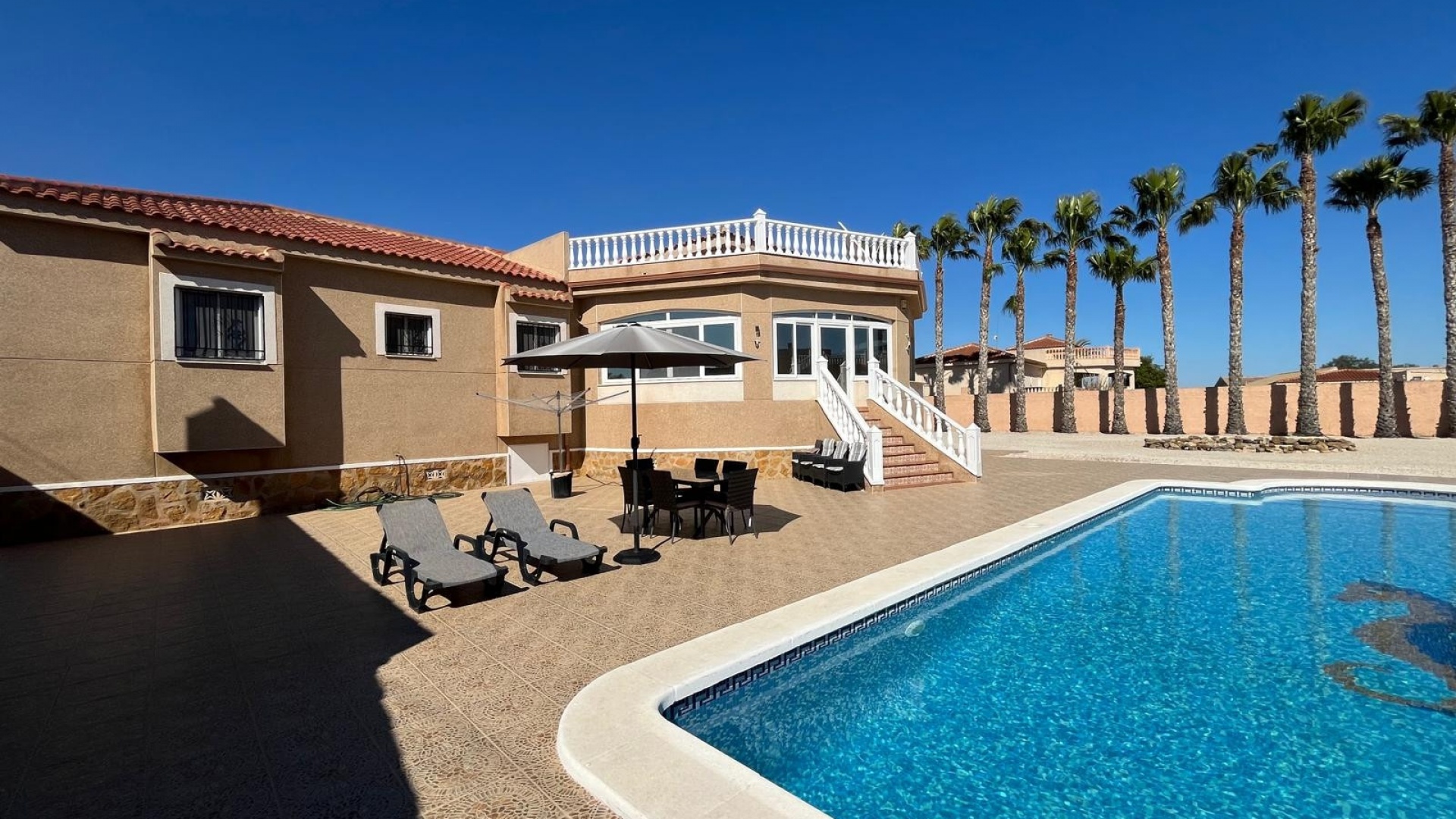 Resale - Villa - Catral