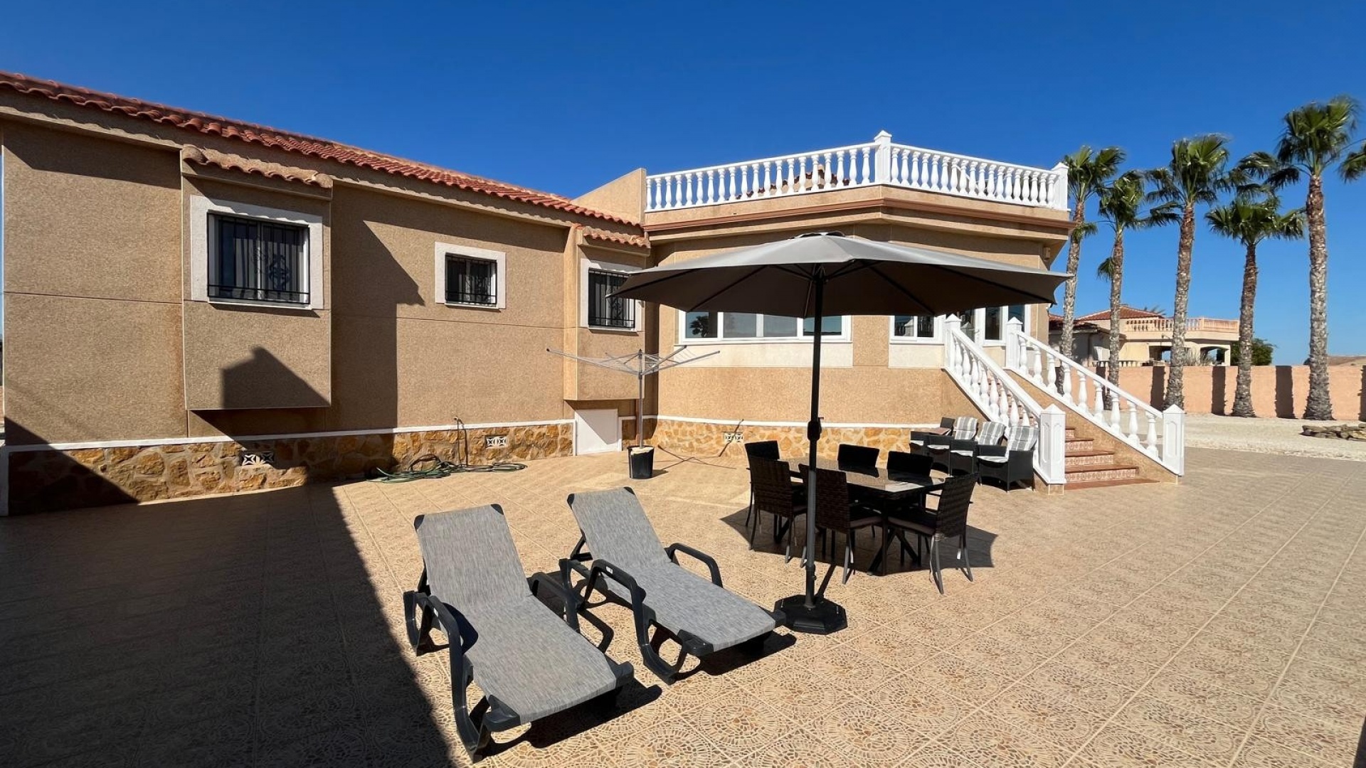 Resale - Villa - Catral