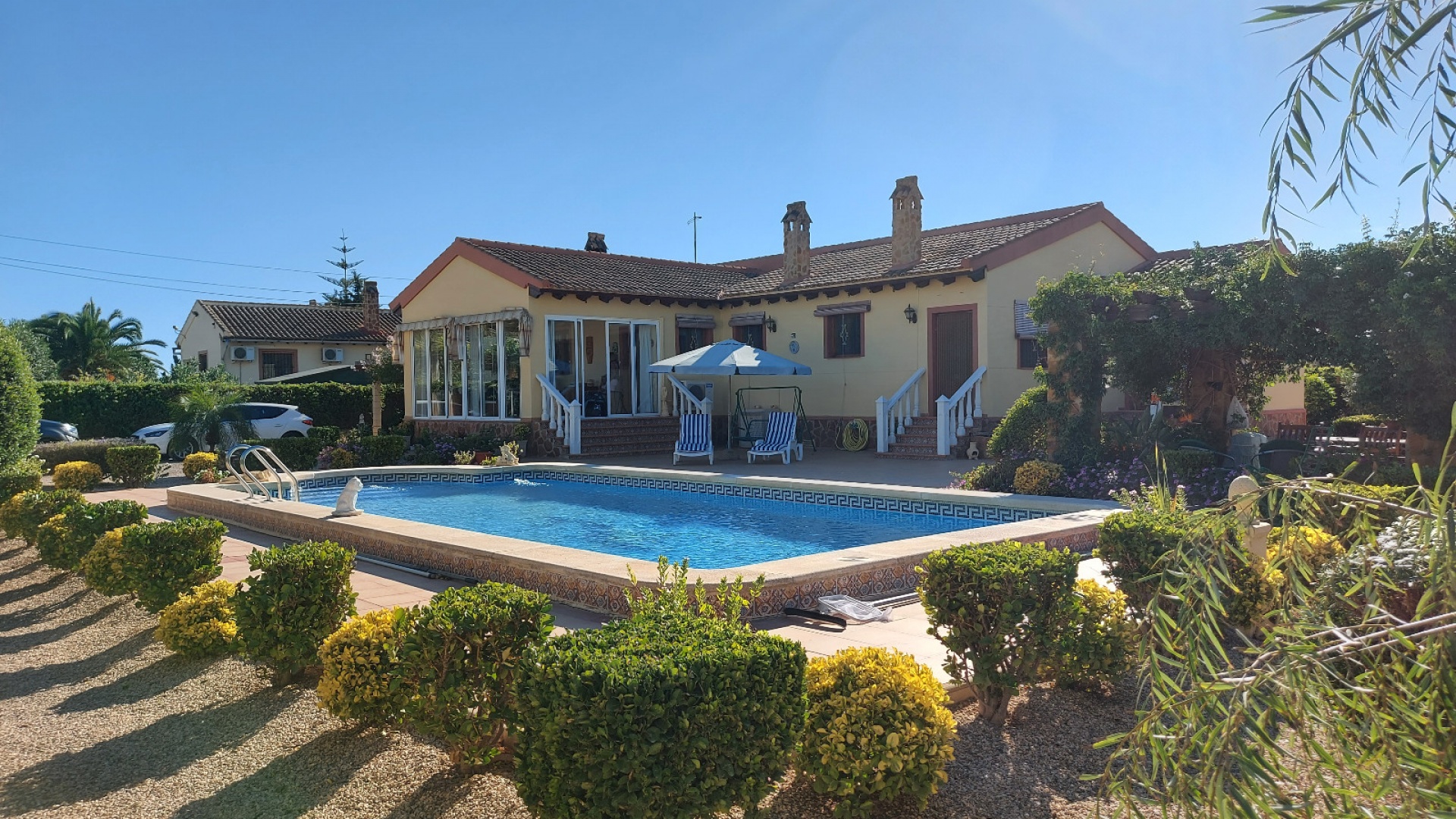 Resale - Villa - Catral