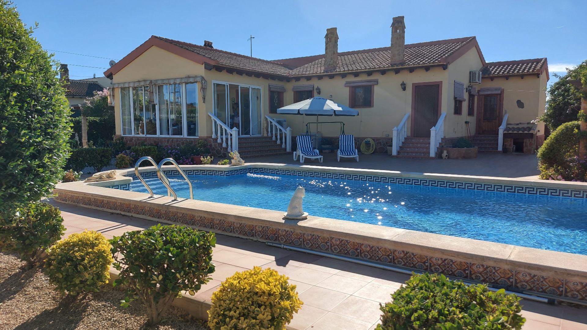Resale - Villa - Catral