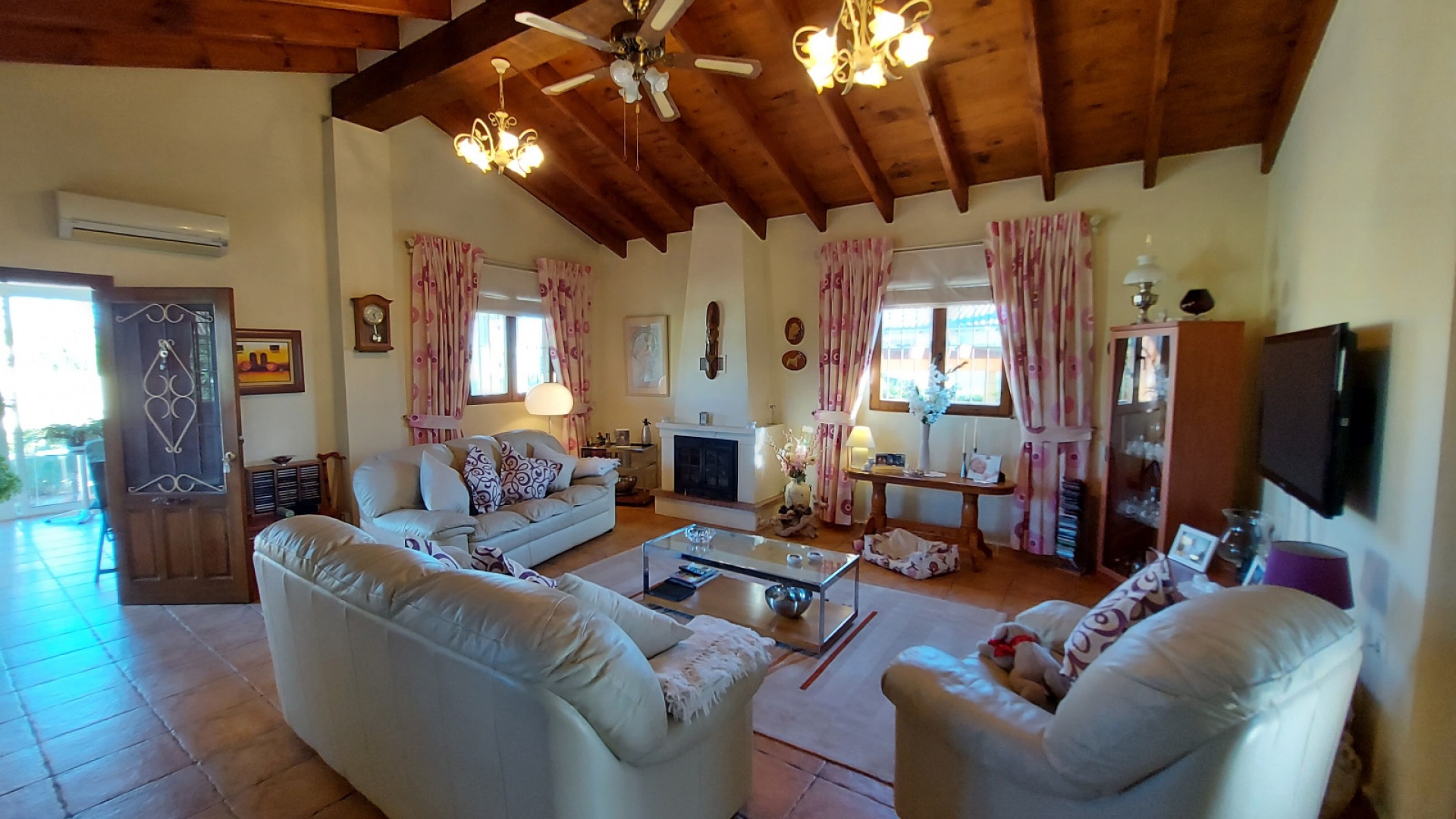 Resale - Villa - Catral
