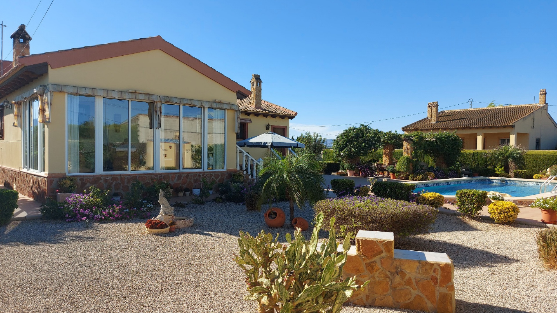 Resale - Villa - Catral