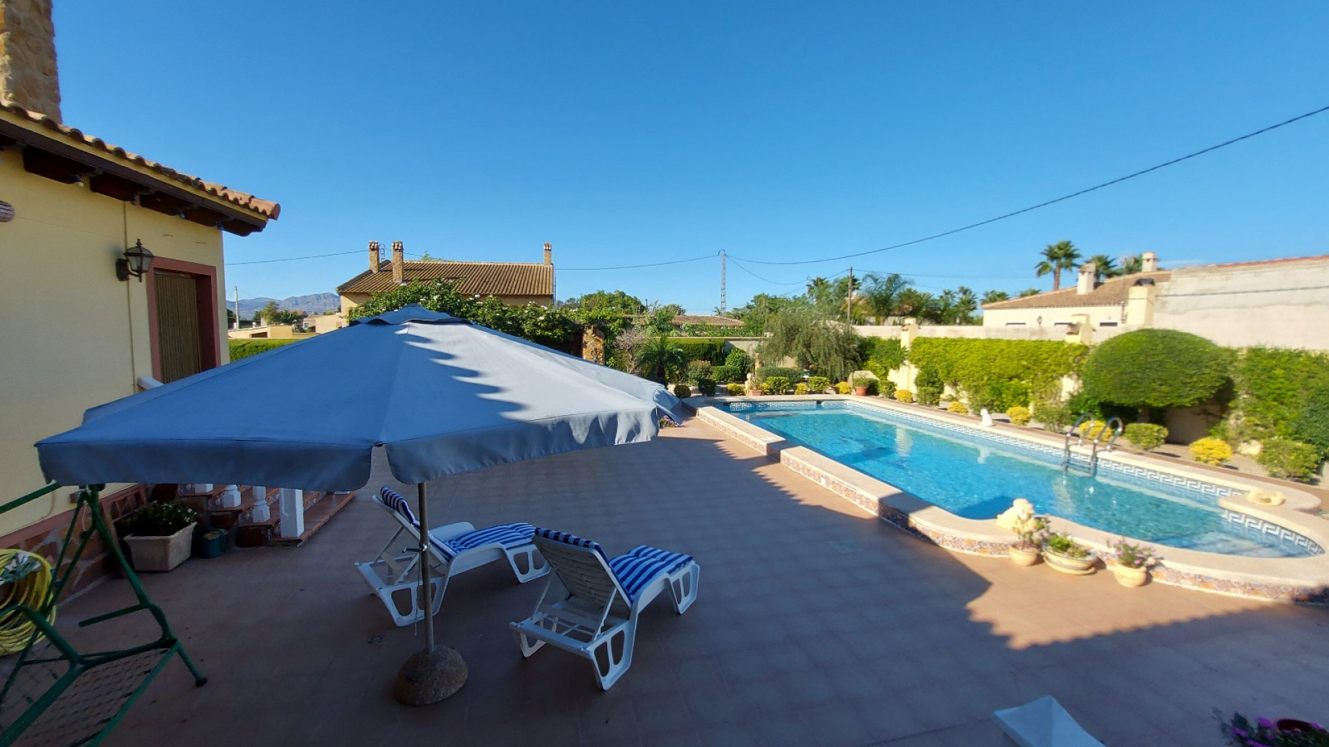 Resale - Villa - Catral