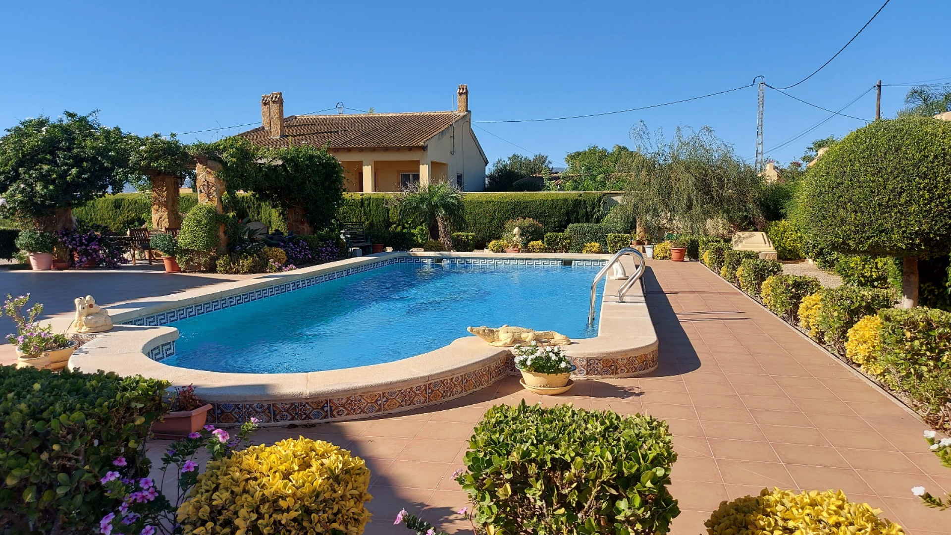 Resale - Villa - Catral