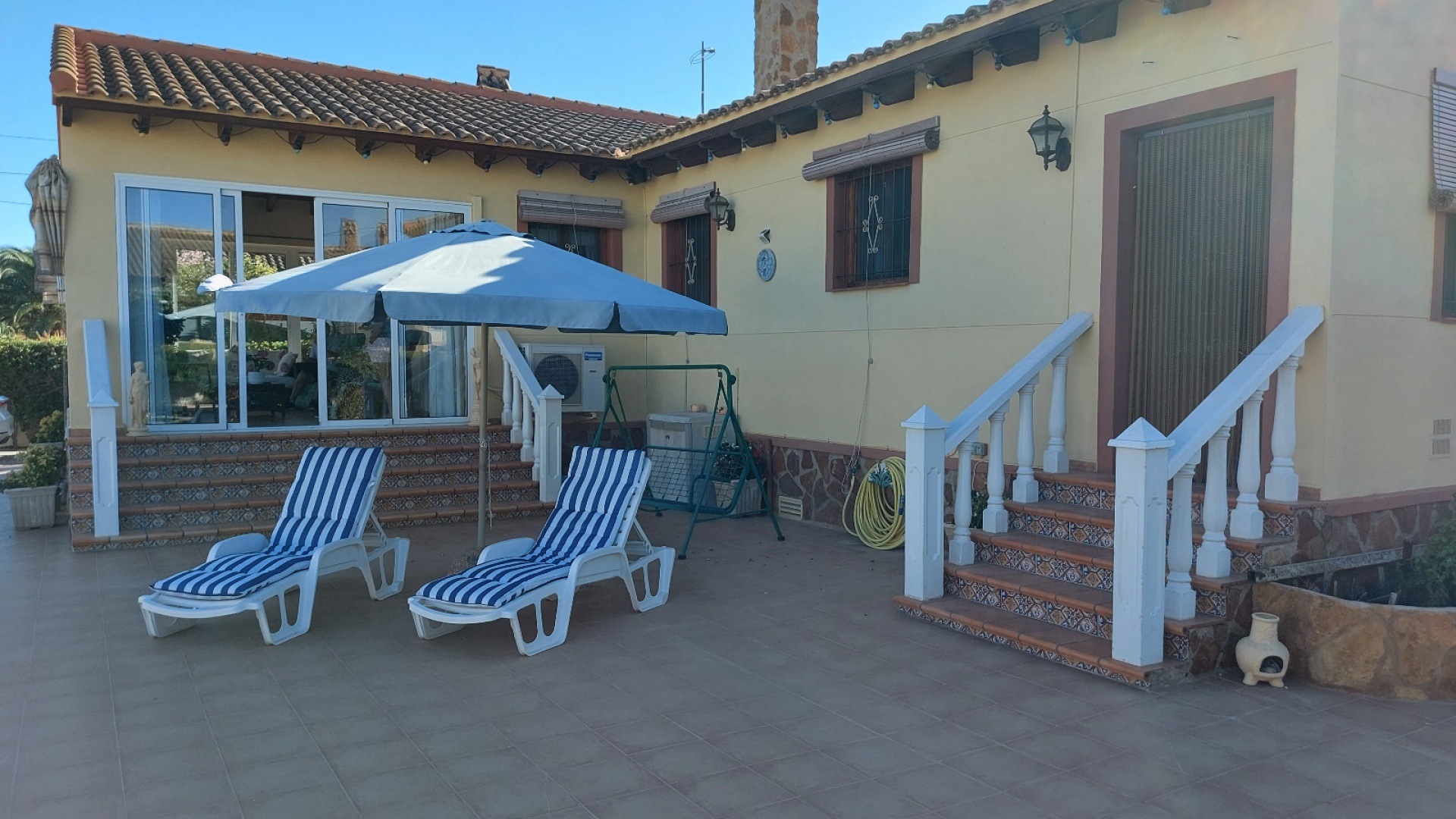 Resale - Villa - Catral