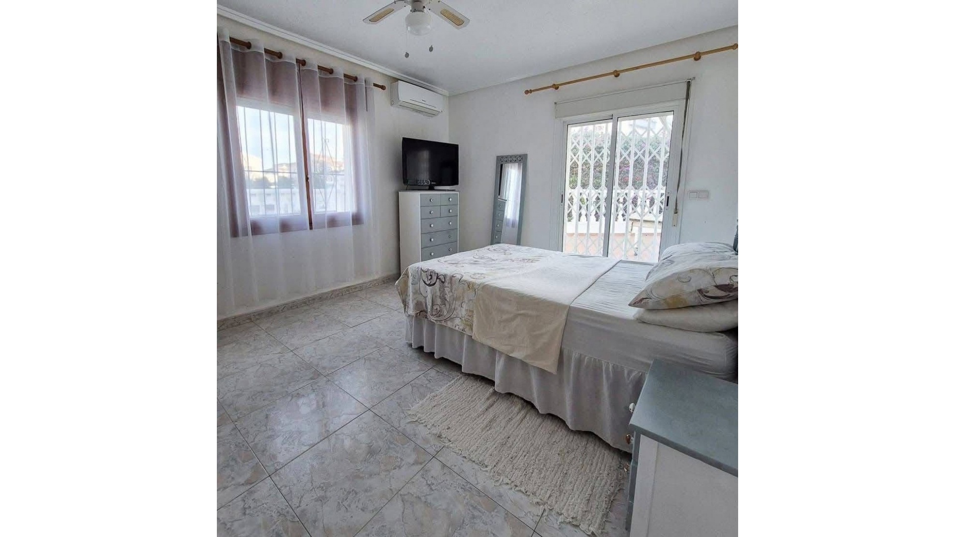 Resale - Villa - Ciudad Quesada - La Marquesa Golf