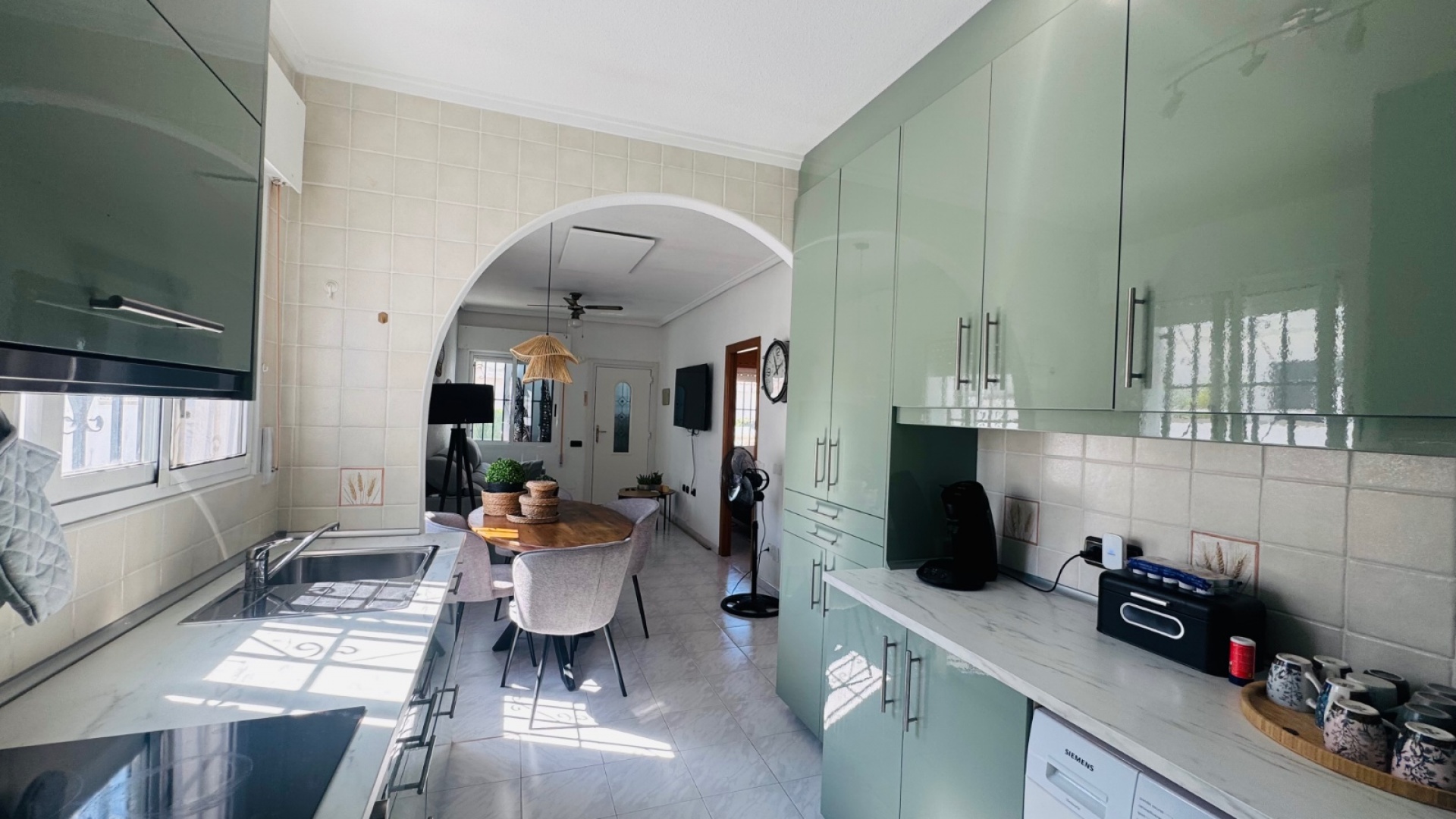 Resale - Villa - Ciudad Quesada - Pueblo Bravo