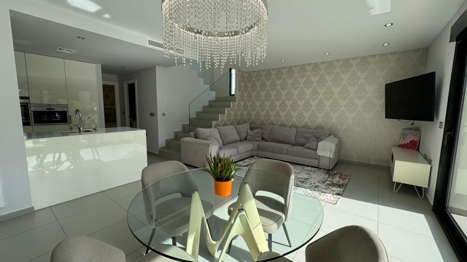 Resale - Villa - Ciudad Quesada - Pueblo Bravo