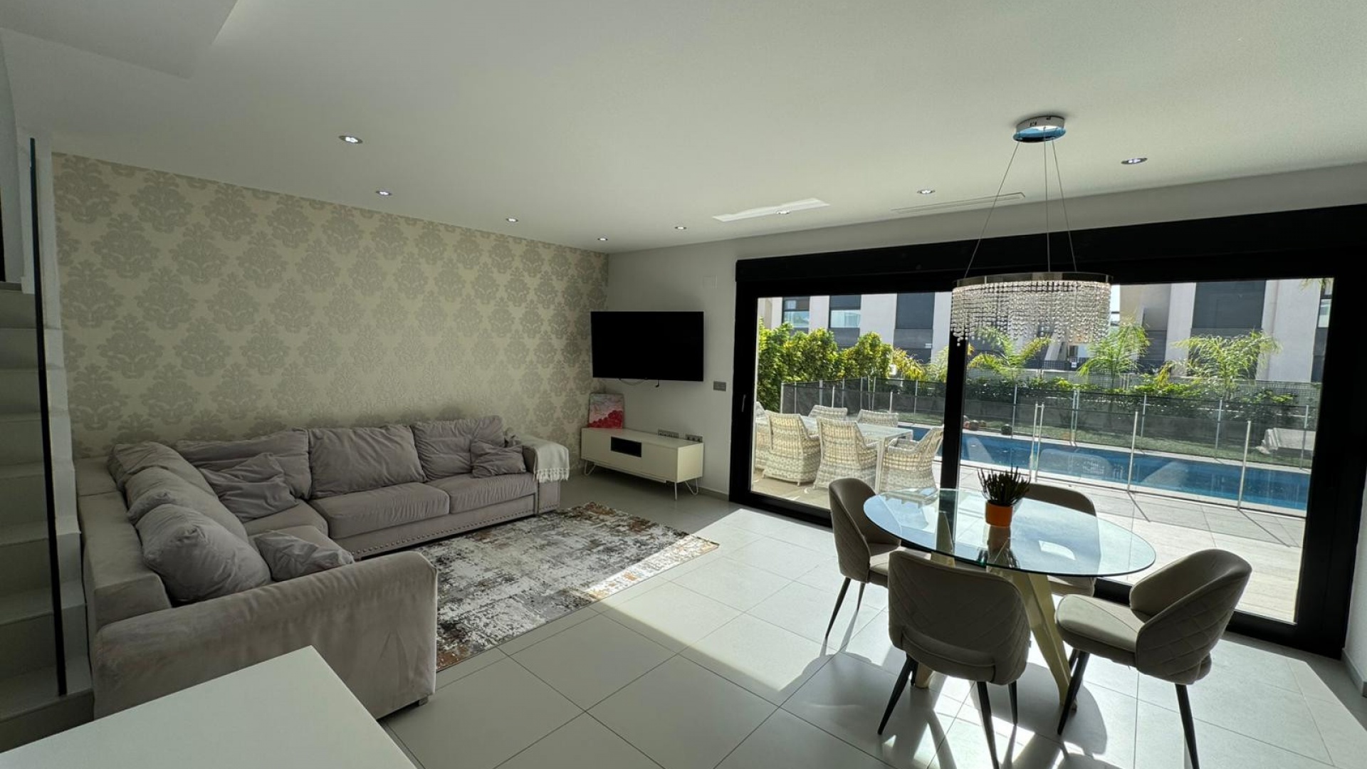 Resale - Villa - Ciudad Quesada - Pueblo Bravo