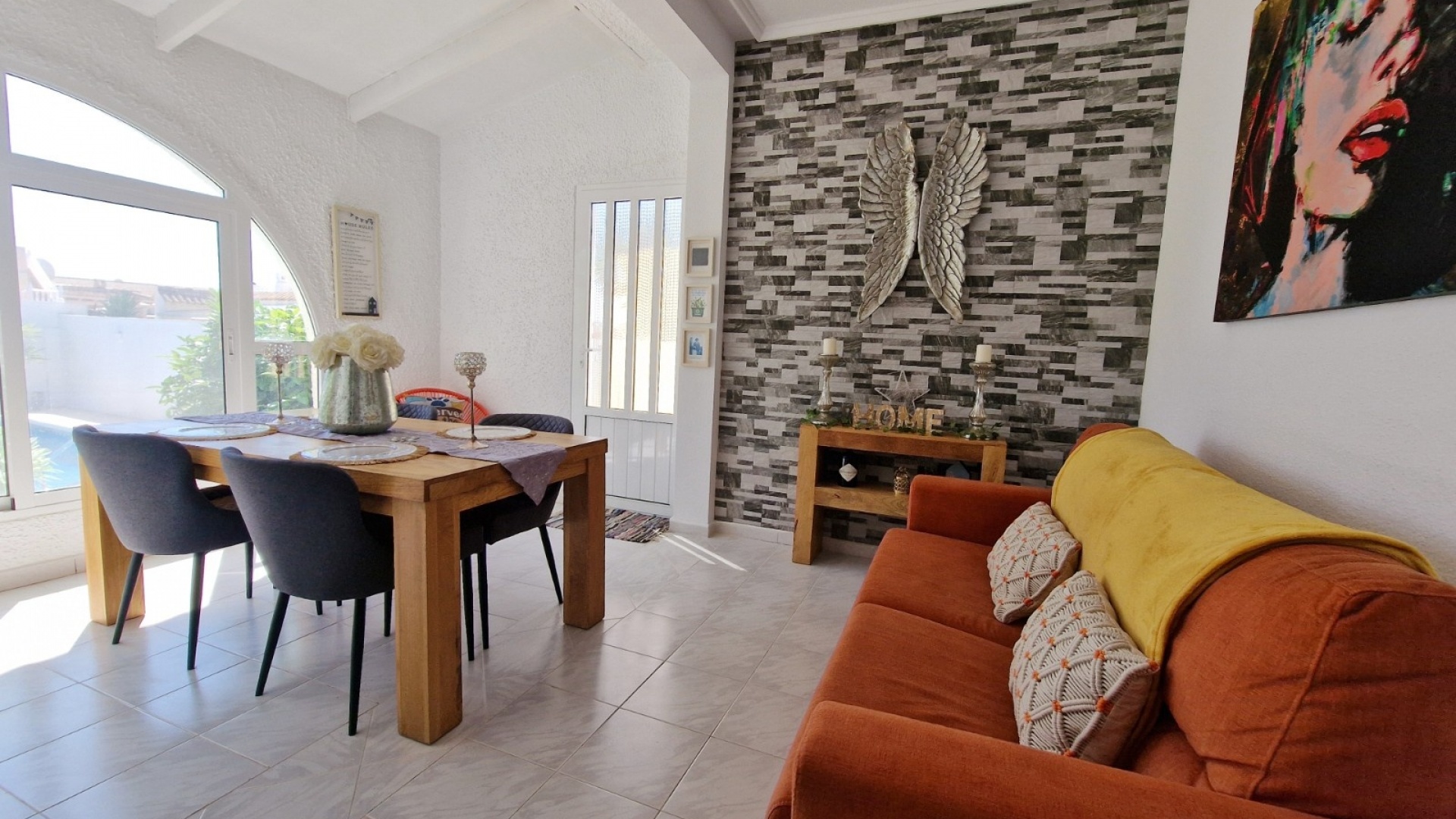 Resale - Villa - Ciudad Quesada - Pueblo Bravo