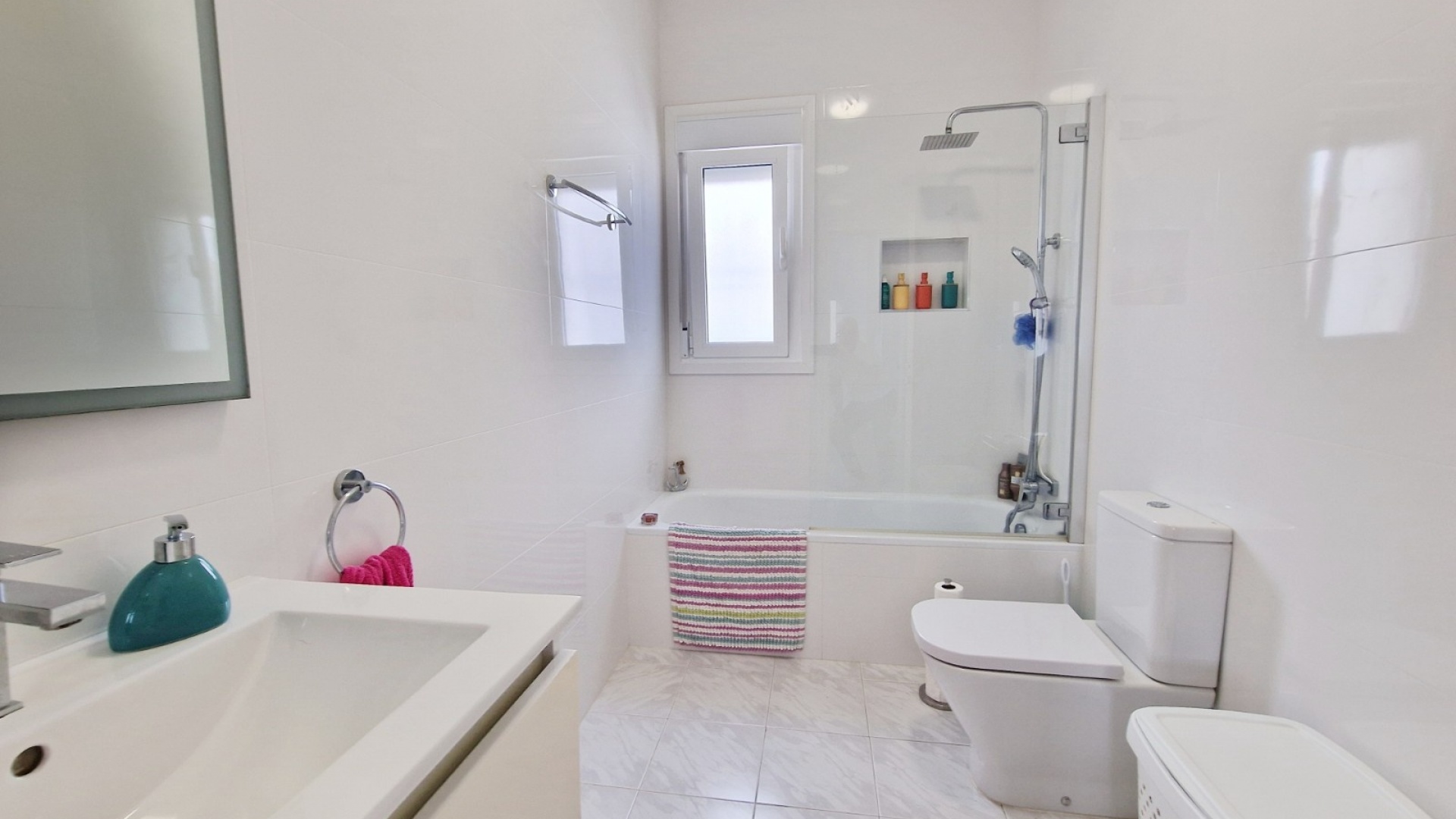 Resale - Villa - Ciudad Quesada - Pueblo Bravo