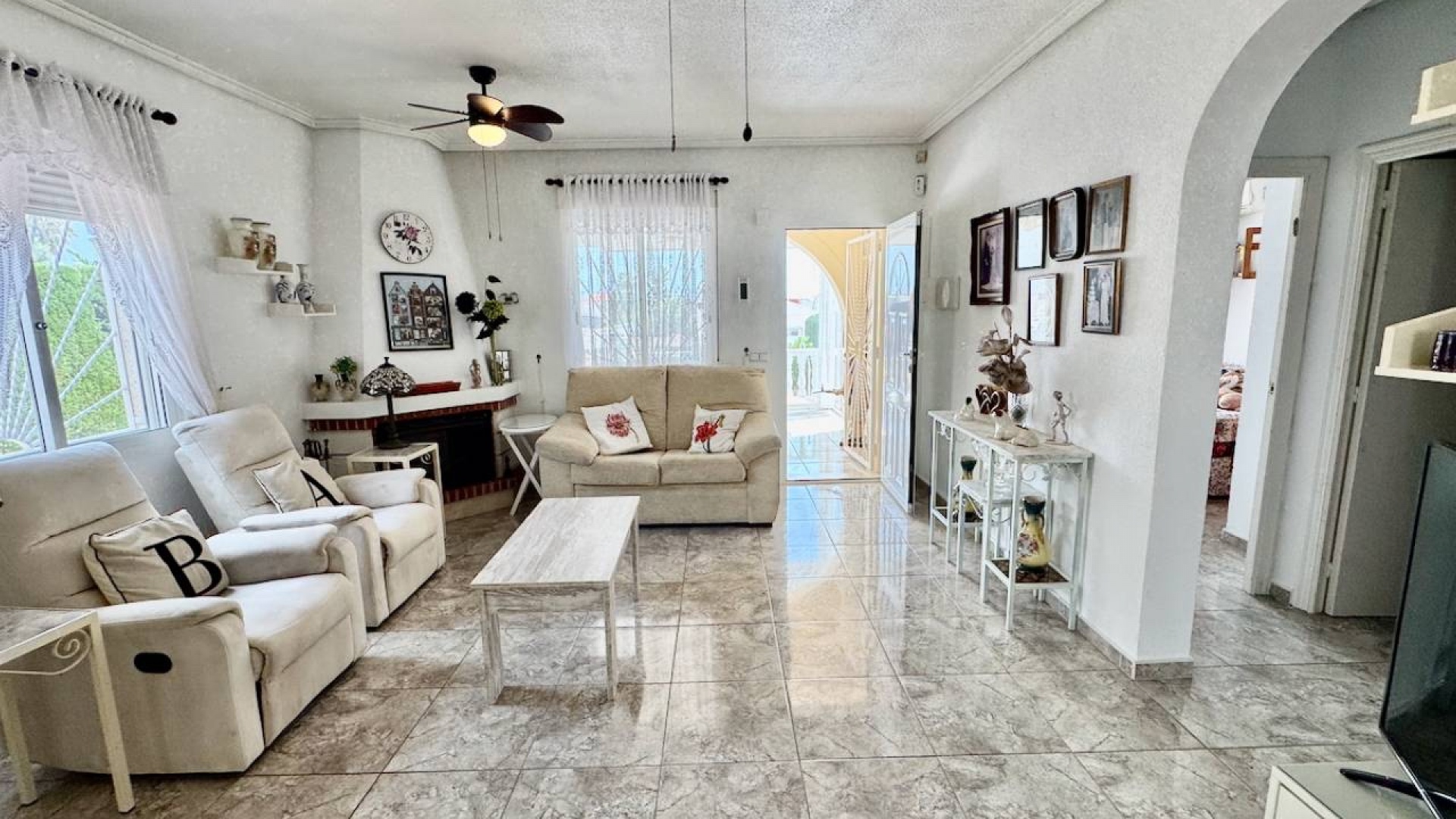 Resale - Villa - Ciudad Quesada - Town Center